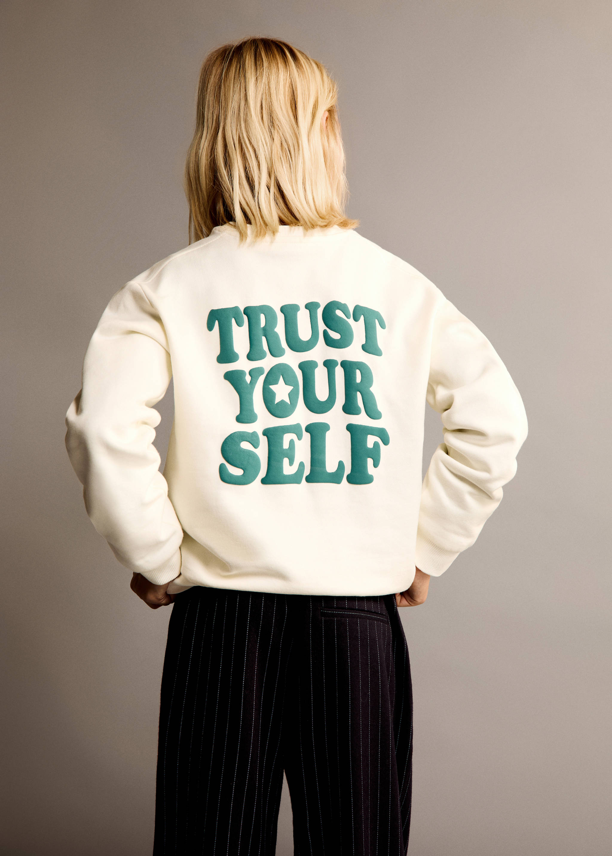 Gemustertes Baumwoll-Sweatshirt - Mittlere Ansicht