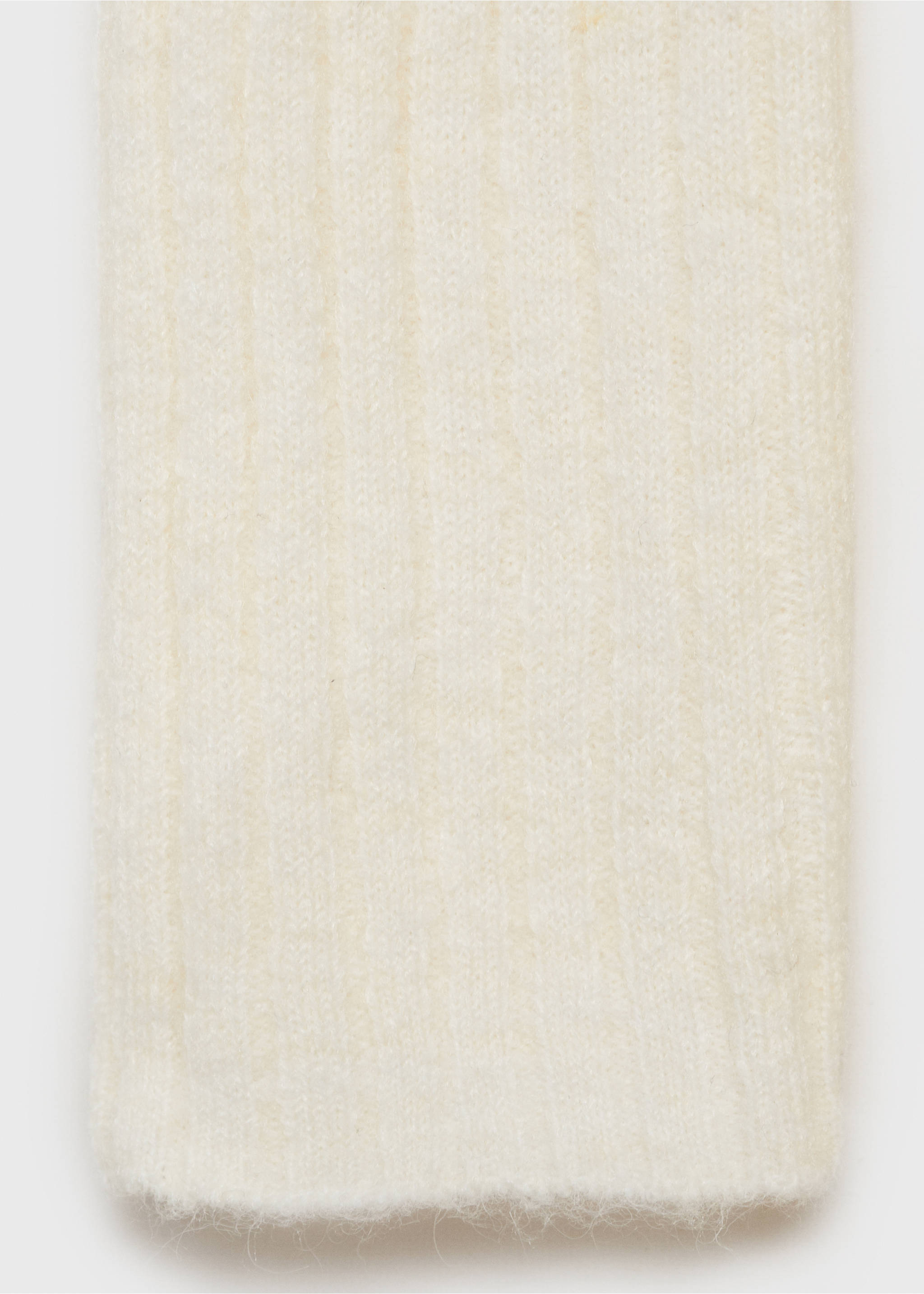 Ribbed knit dress with opening - Details of the article 0, Ecru. Ref: 77057699-00.