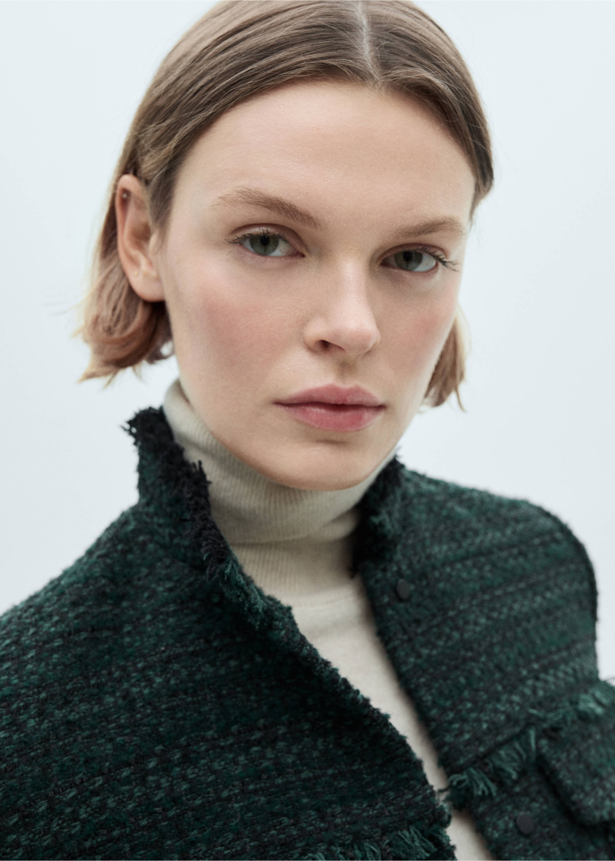 High-collar tweed jacket - Details of the article 1, Dark Green. Ref: 77057720-00.