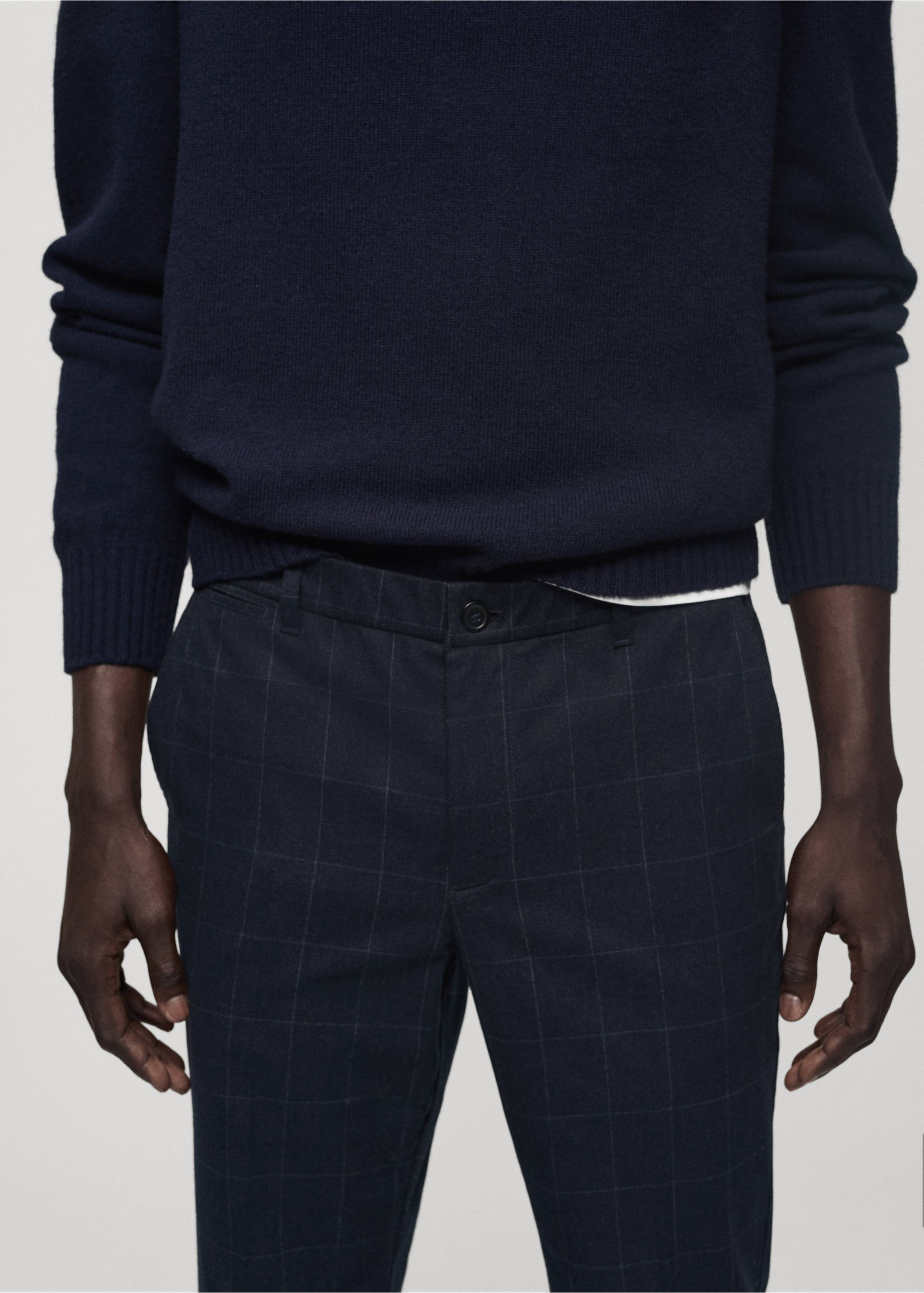 Slim fit checked cotton trousers - Details of the article 1, Dark Navy. Ref: 77057915-00.
