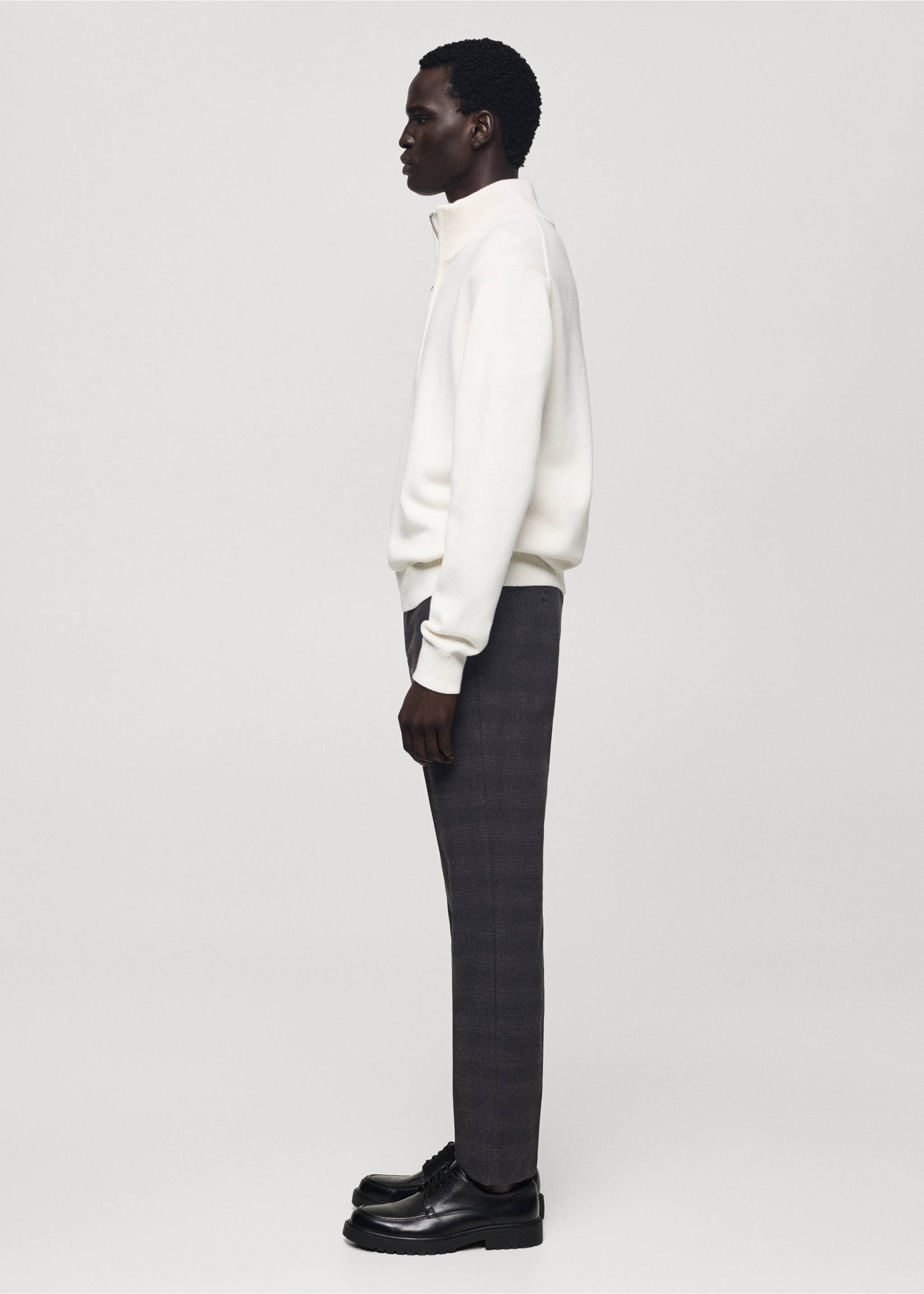 Cotton slim-fit check trousers - Details of the article 6, Dark Heather Grey. Ref: 77057916-00.