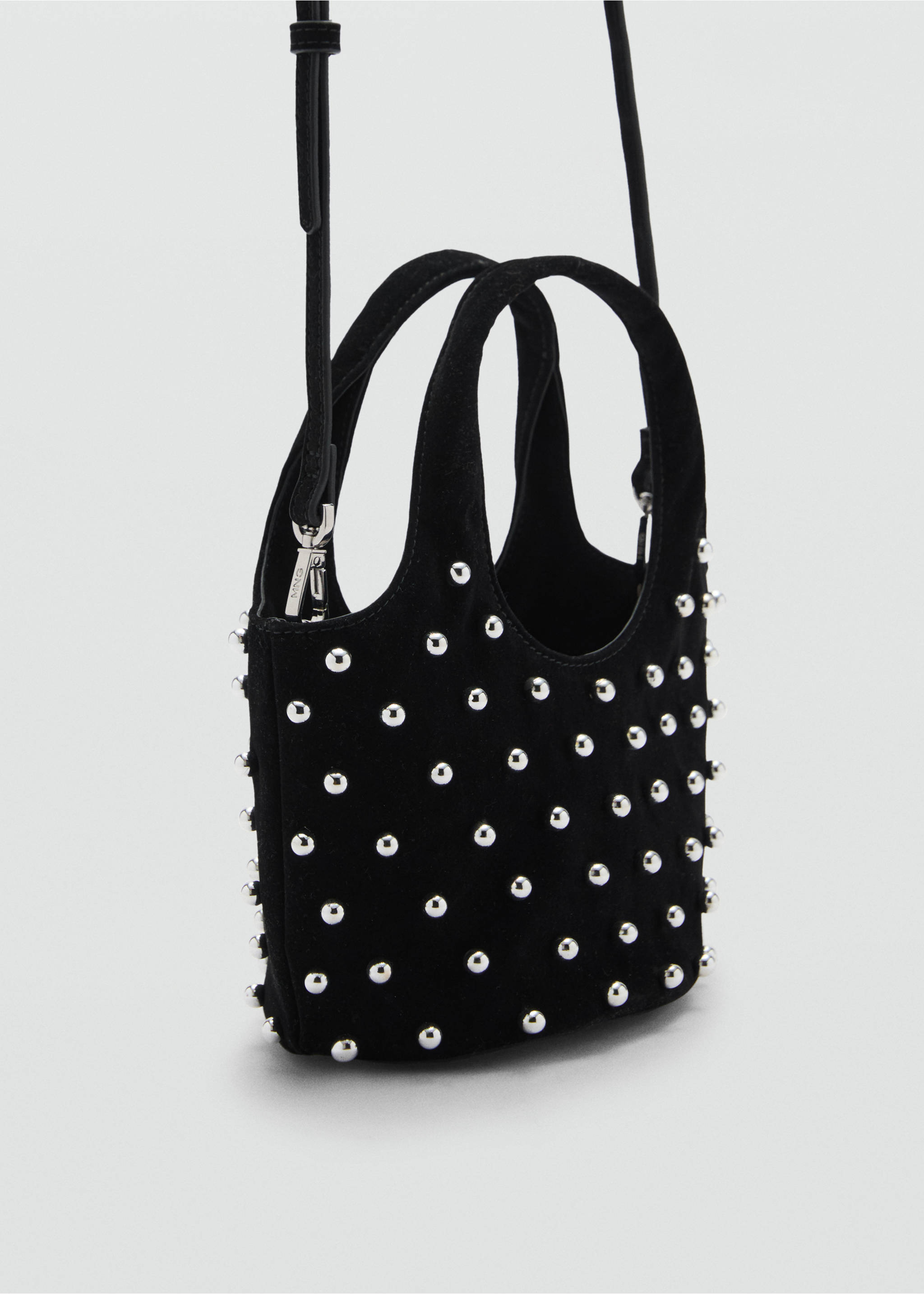 Sac porté main studs décoratifs - Plan moyen, Noir. Ref: 77057930-00.