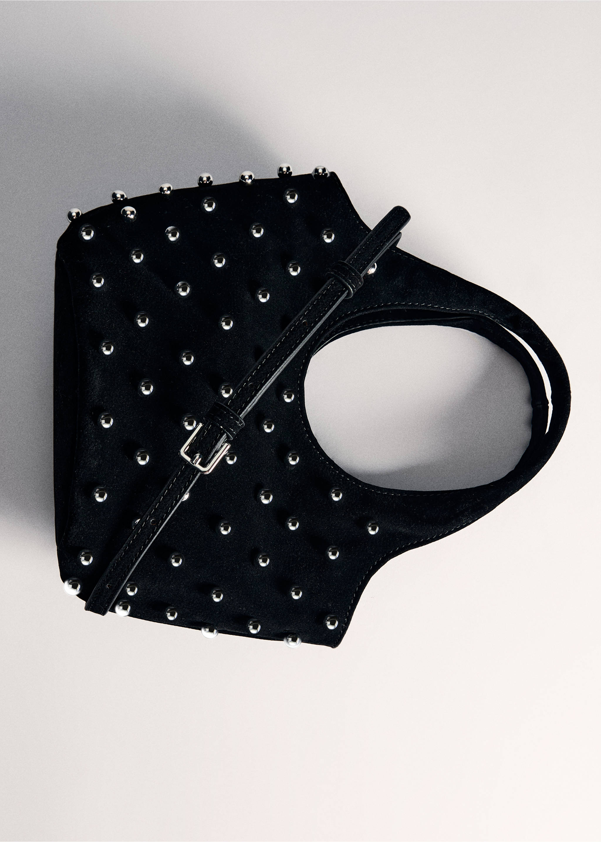 Sac porté main studs décoratifs - Détail de l'article 5, Noir. Ref: 77057930-00.