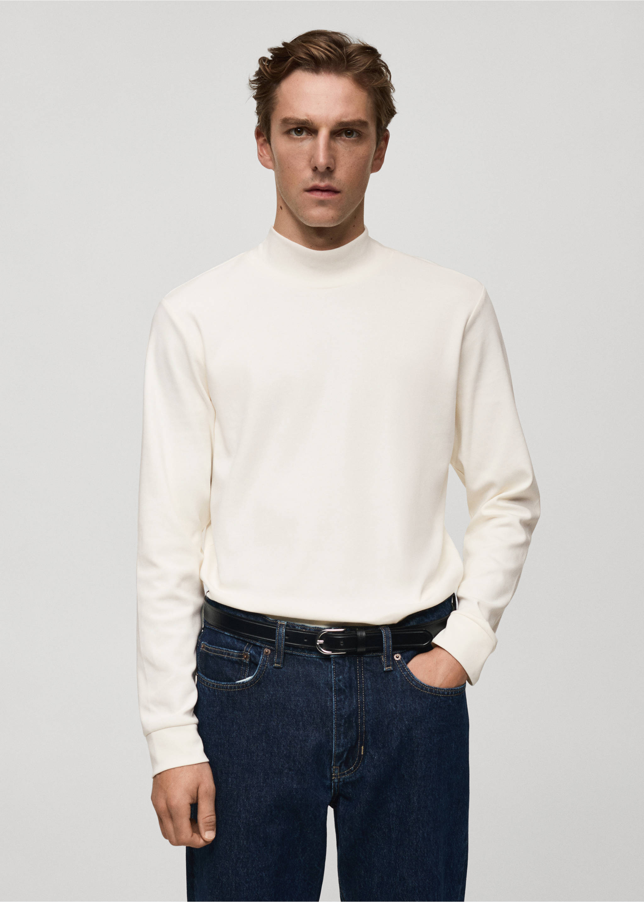 Baumwollshirt mit hohem Kragen - Mittlere Ansicht, Ecru. Ref: 77057932-00.
