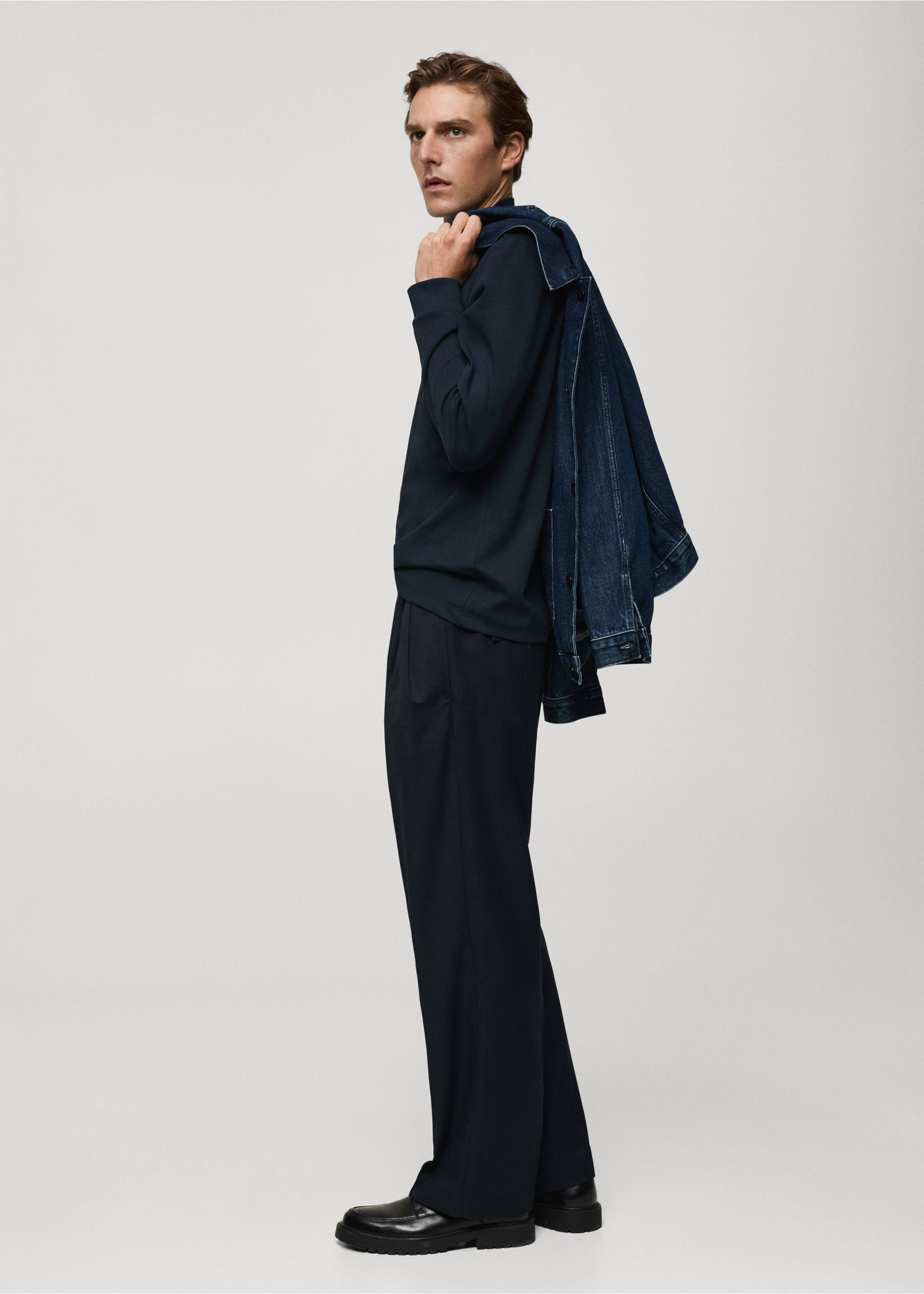 Cotton t-shirt with perkins neck - Details of the article 2, Dark Navy. Ref: 77057932-00.