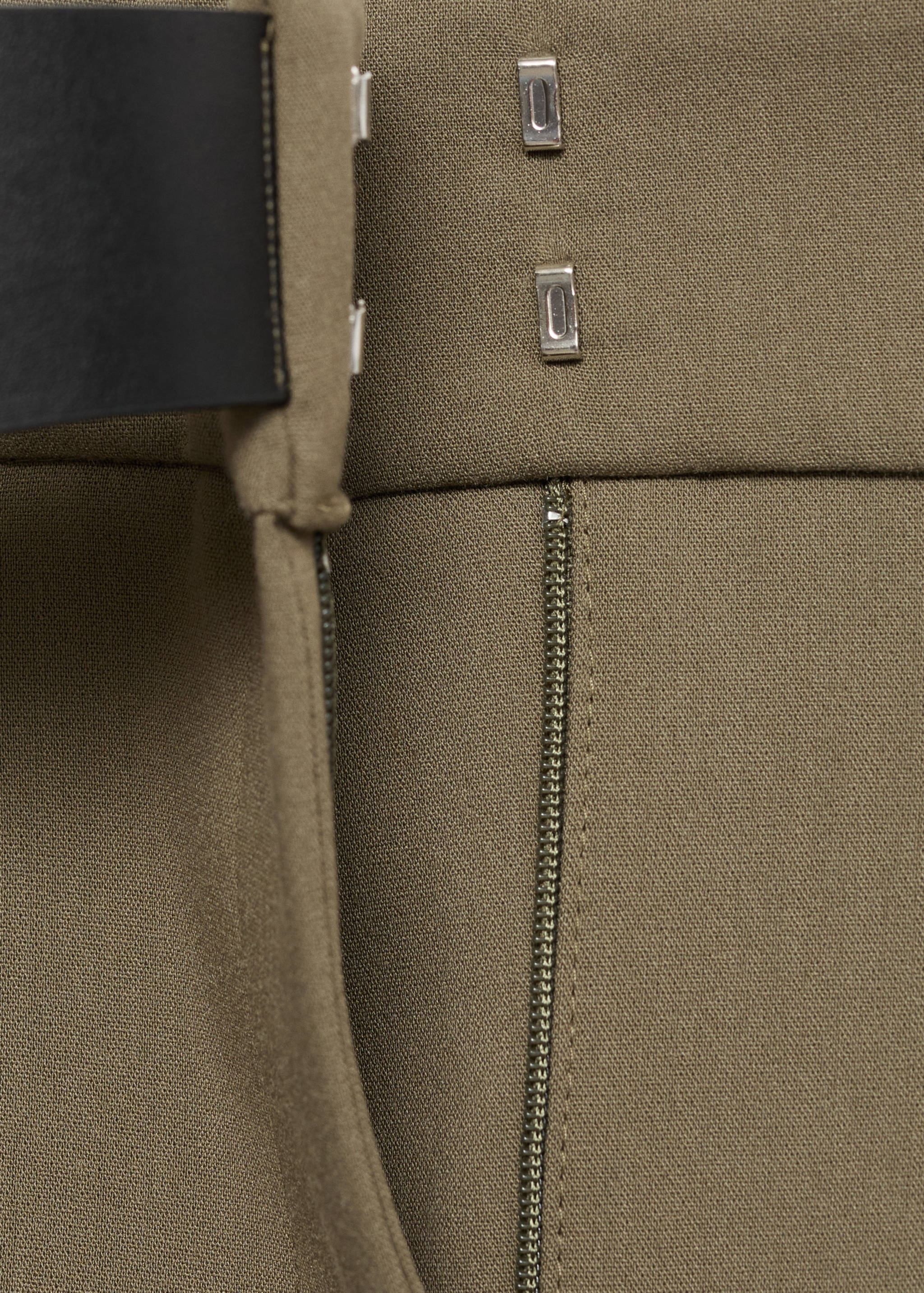 Belt straight-fit pants - Details of the article 0