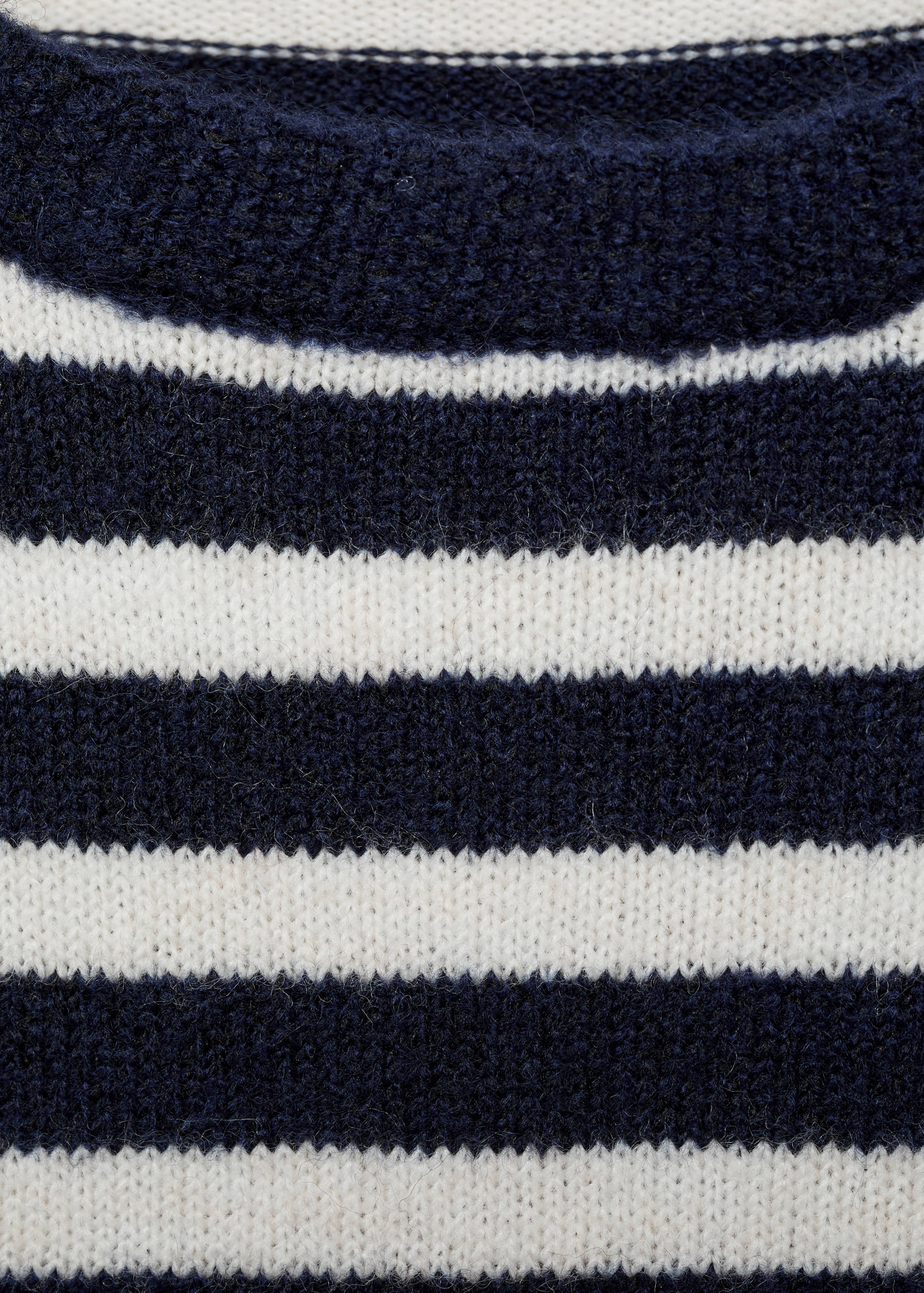 Striped sweater dress - Details of the article 8