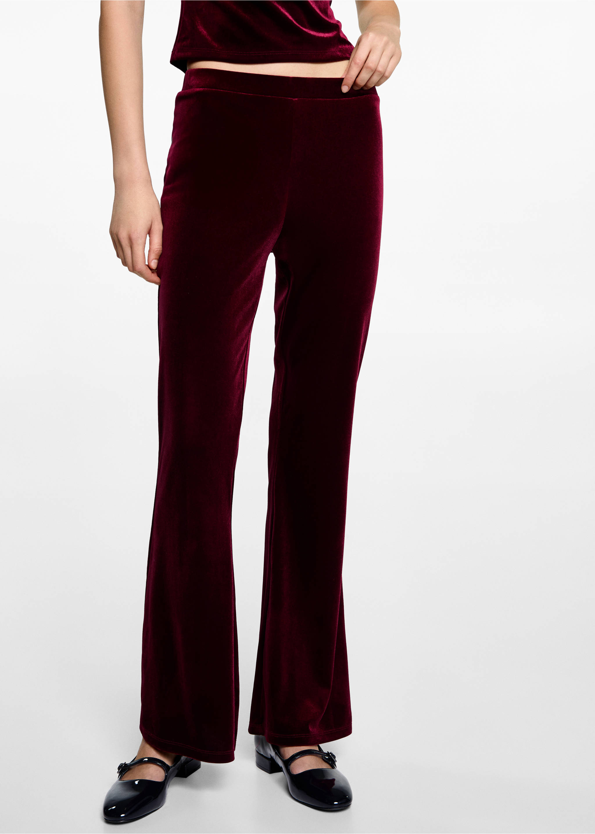 Flared velvet trousers - Medium plane, Maroon. Ref: 77059066-00.