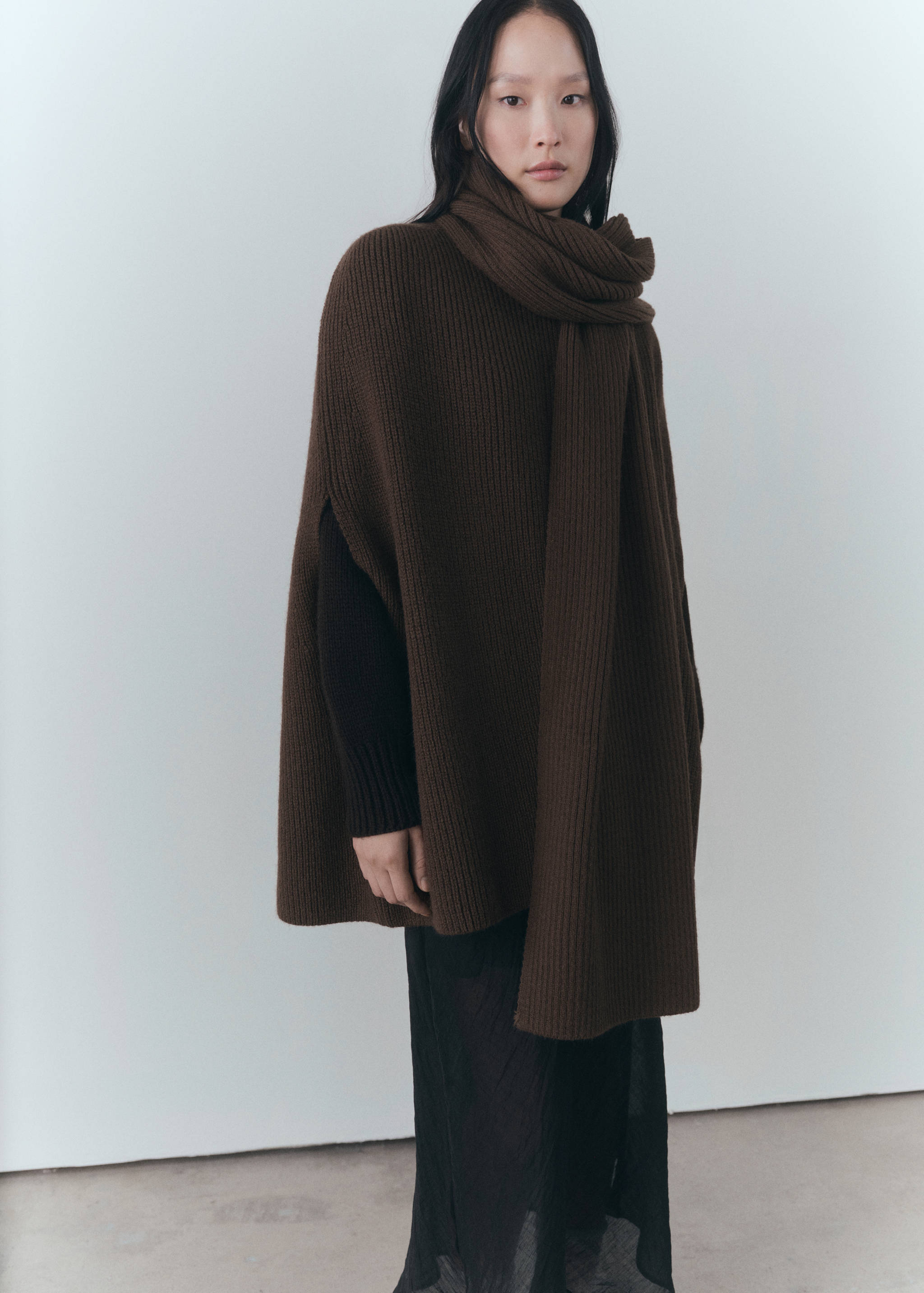 Capa bufanda botones - Plano medio