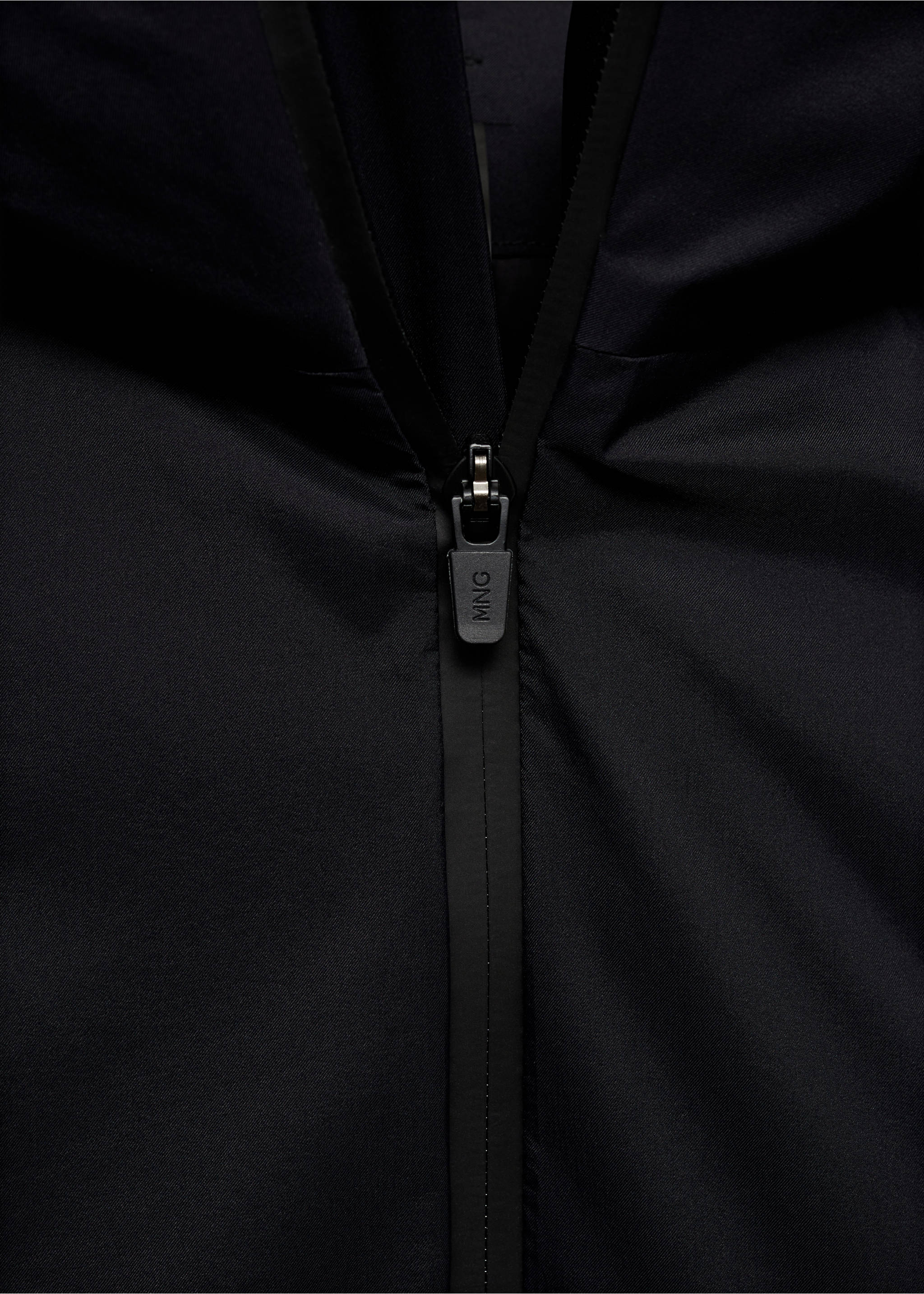 Thermoregulating padded waterproof anorak - Details of the article 8, Dark Navy. Ref: 77059227-00.