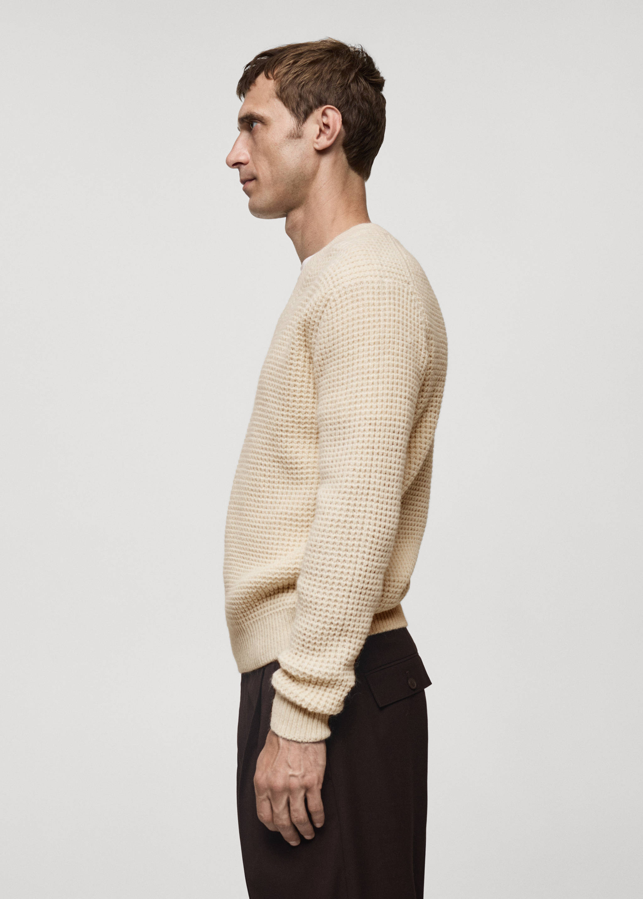 V-neck alpaca wool sweater - Details of the article 2