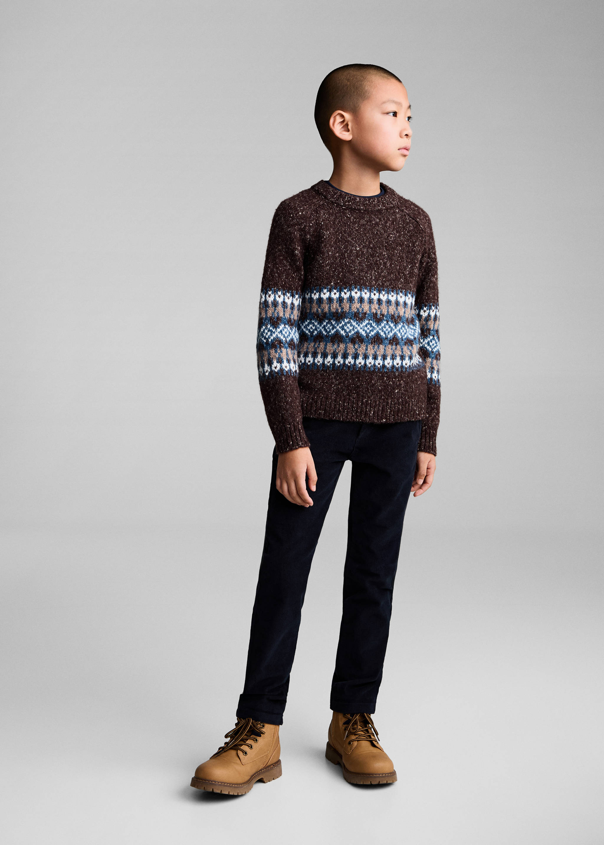 Jacquard knitted sweater - General plane