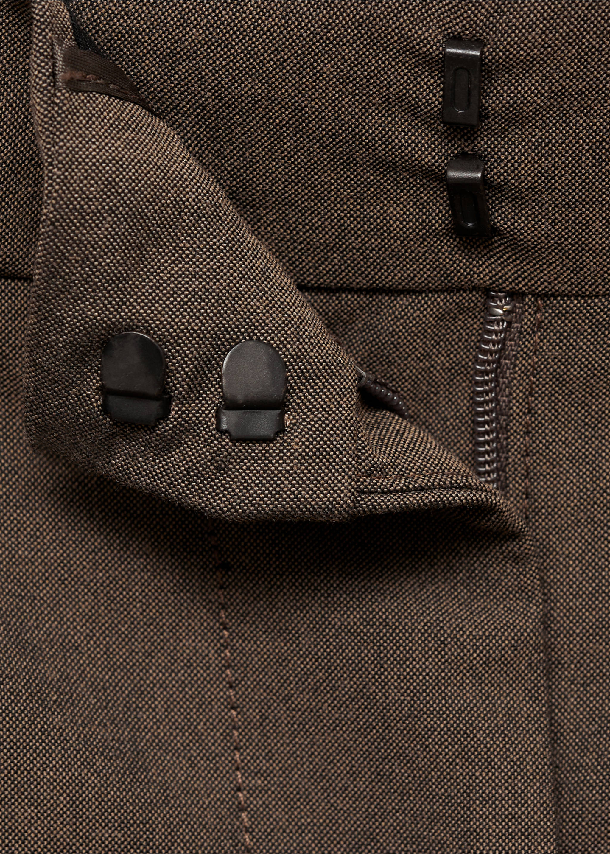 Straight-fit pleated trousers - Details of the article 8, Brown. Ref: 77059409-00.