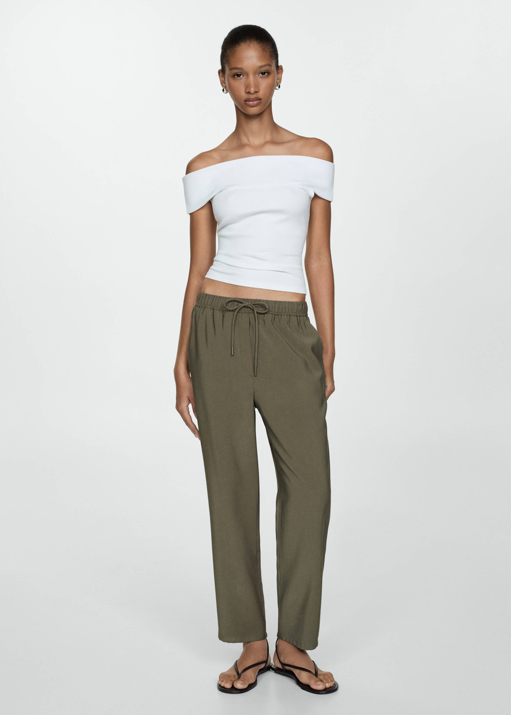 Pantalón jogger cordón - Plano general