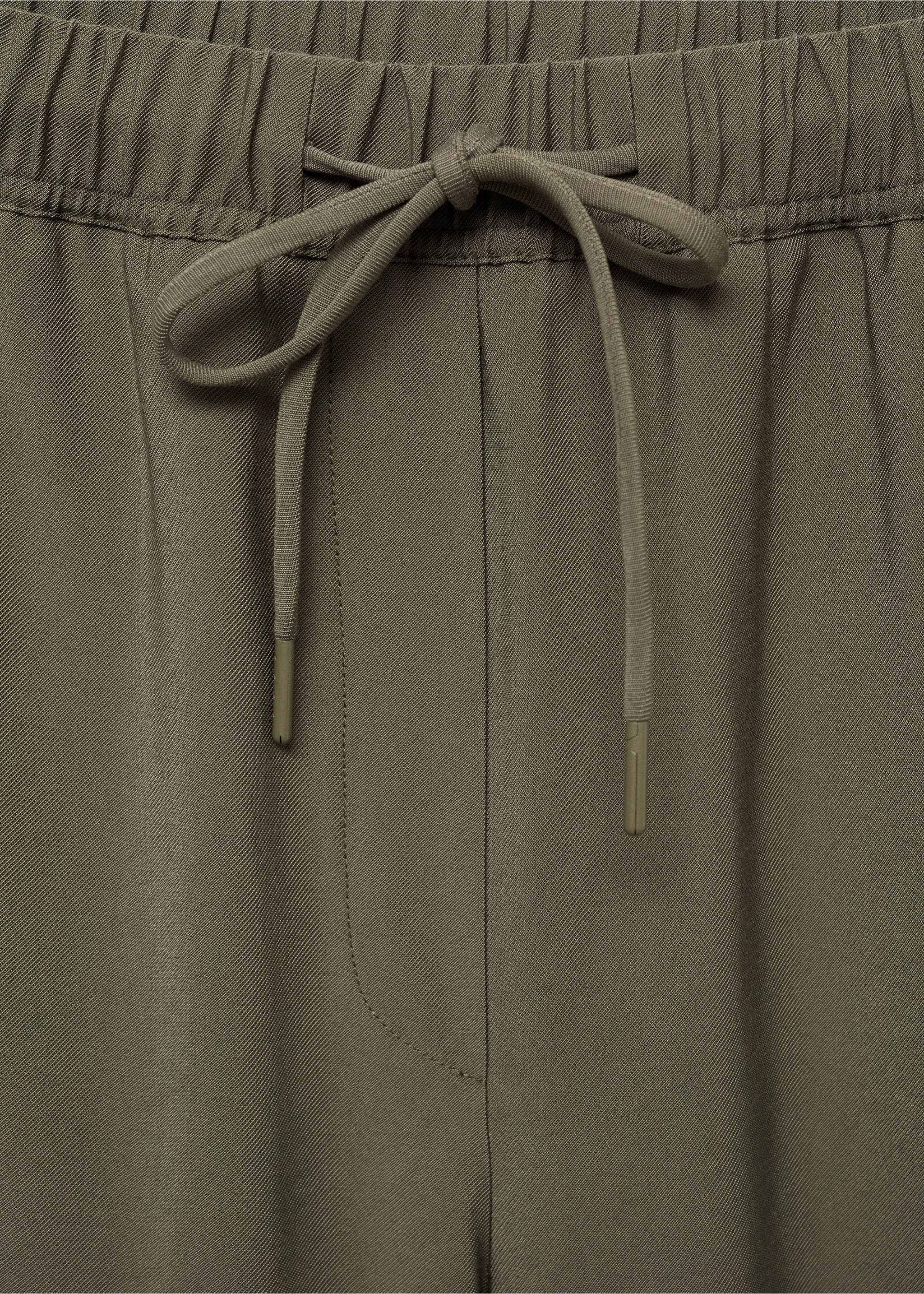 Drawstring jogger trousers - Details of the article 8, Khaki. Ref: 77060350-00.