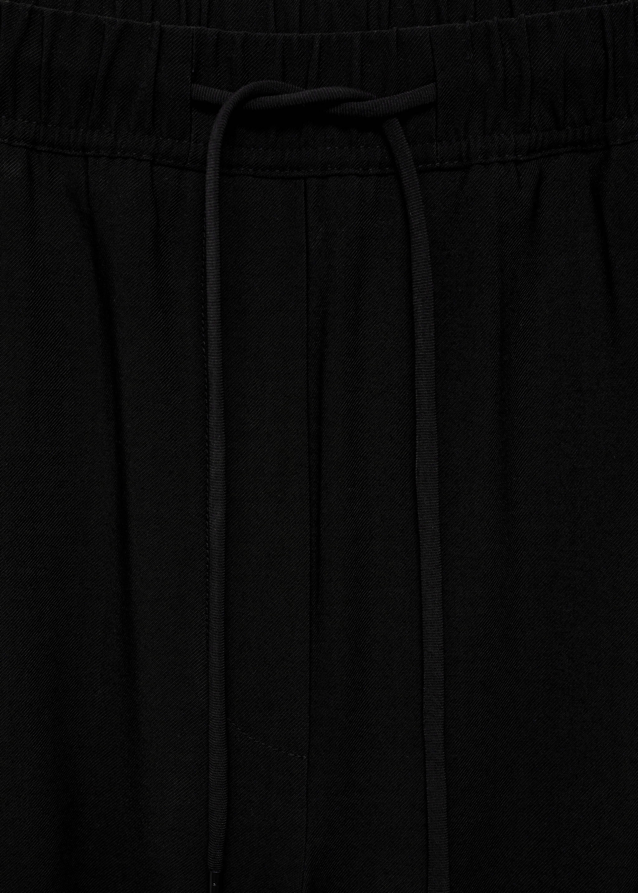 Calças jogger com cordão - Pormenor do artigo 8