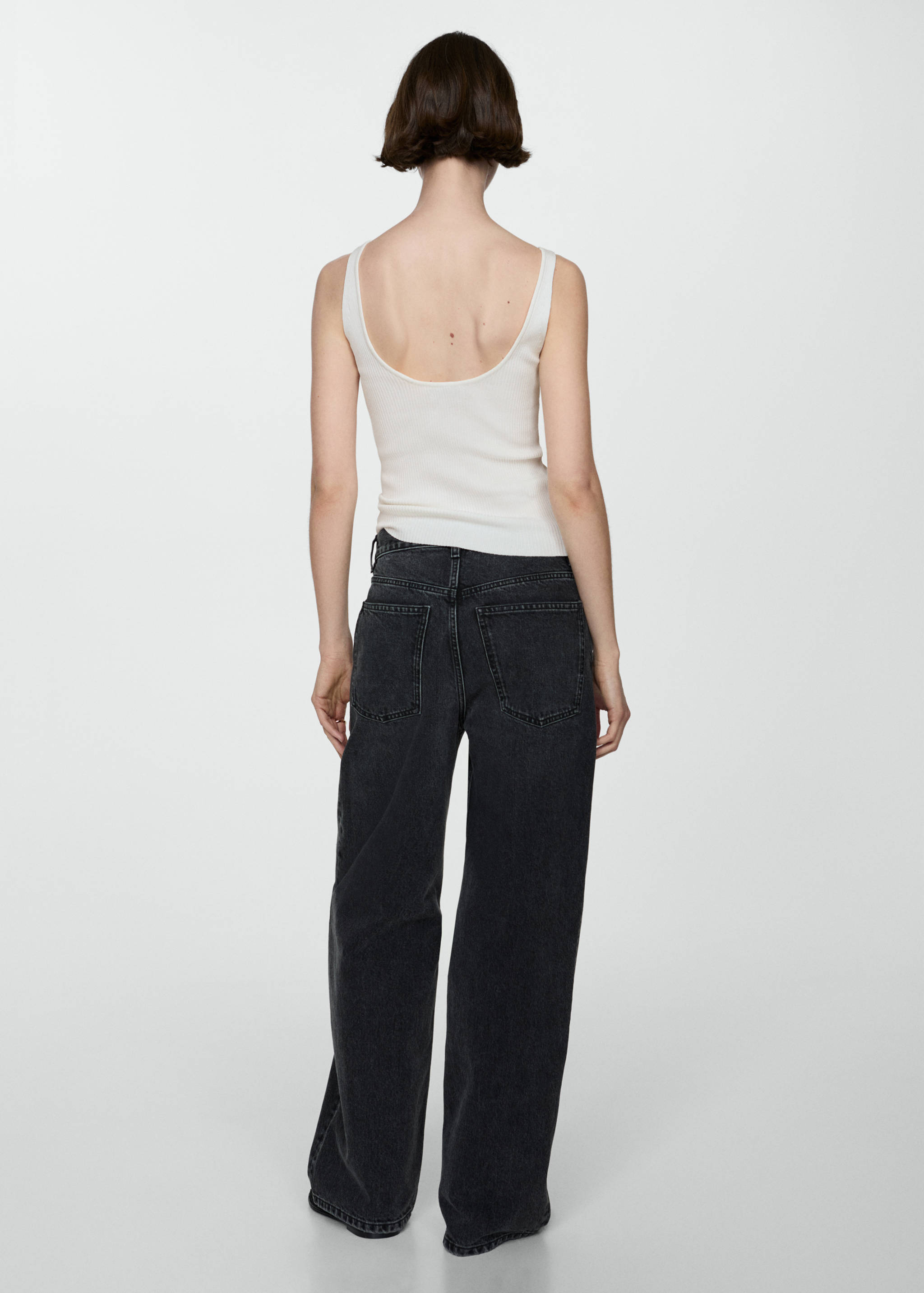 Knit strap top - Reverse of the article