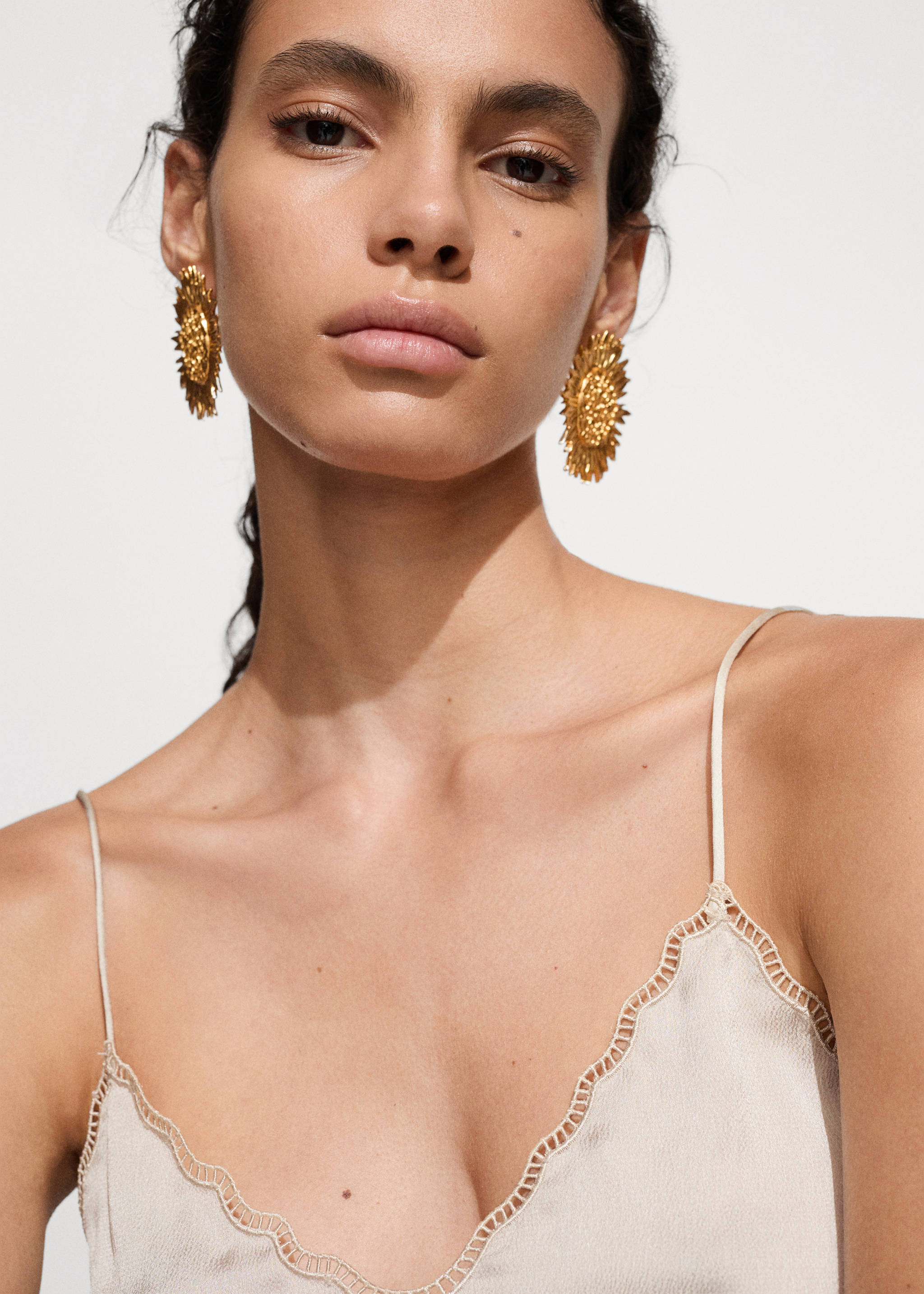 Satin top with straps - Details of the article 1