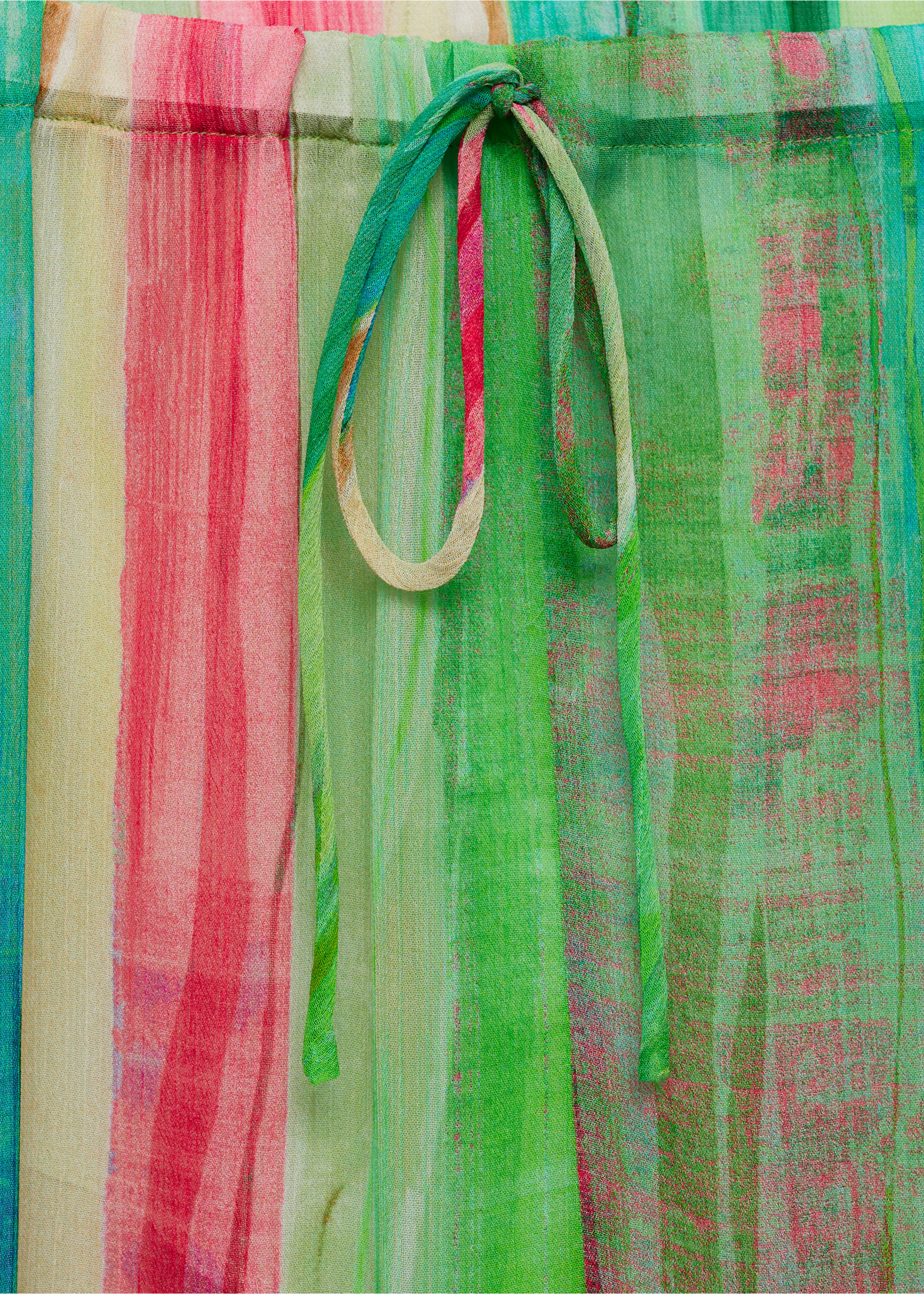 Pantalon imprimé semi-transparent - Détail de l'article 8, Vert. Ref: 77060385-00.