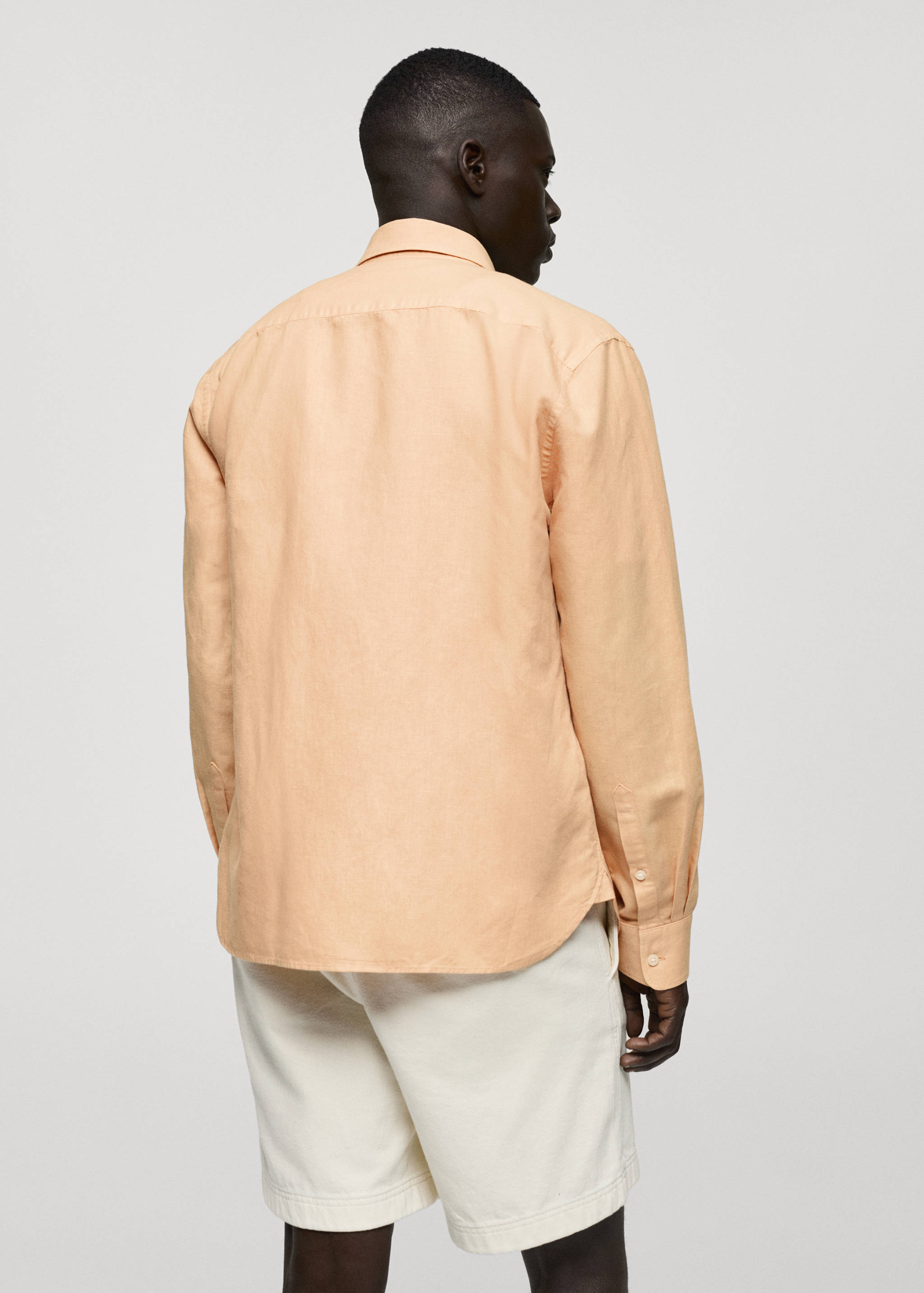 Classic-fit linen-blend shirt - Reverse of the article