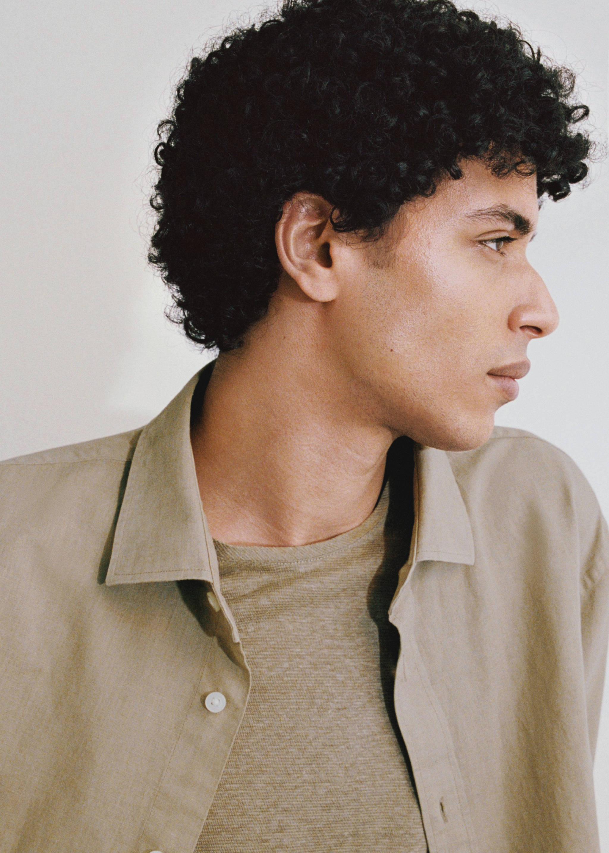 Classic-fit linen-blend shirt - Details of the article 3