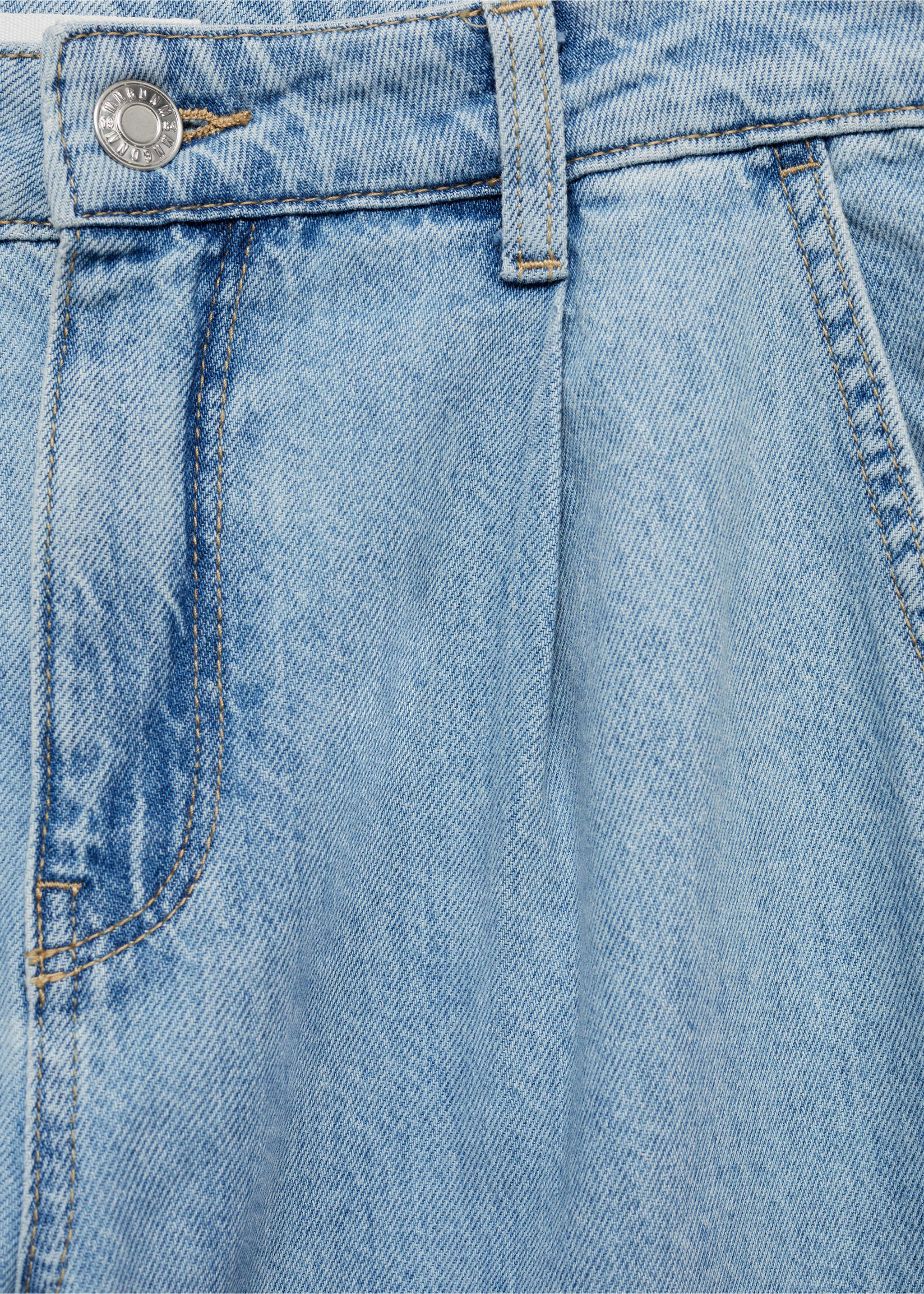 Wide leg pleated jeans - Details of the article 8, Medium Blue. Ref: 77060592-00.