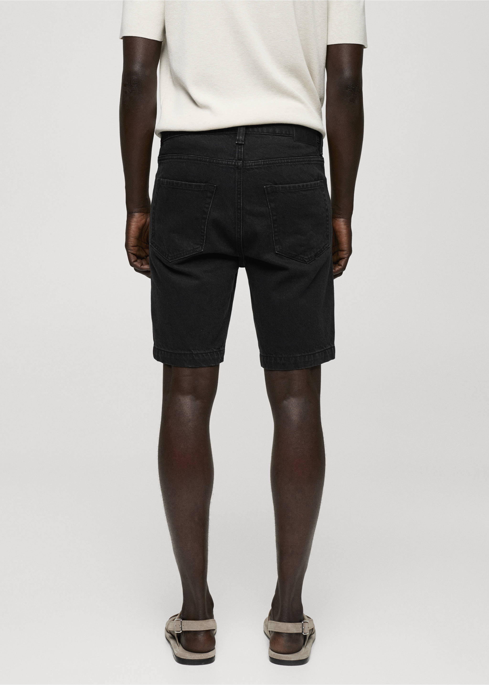 Bermuda jean regular fit - Verso de l’article, Black denim. Ref: 77060596-00.