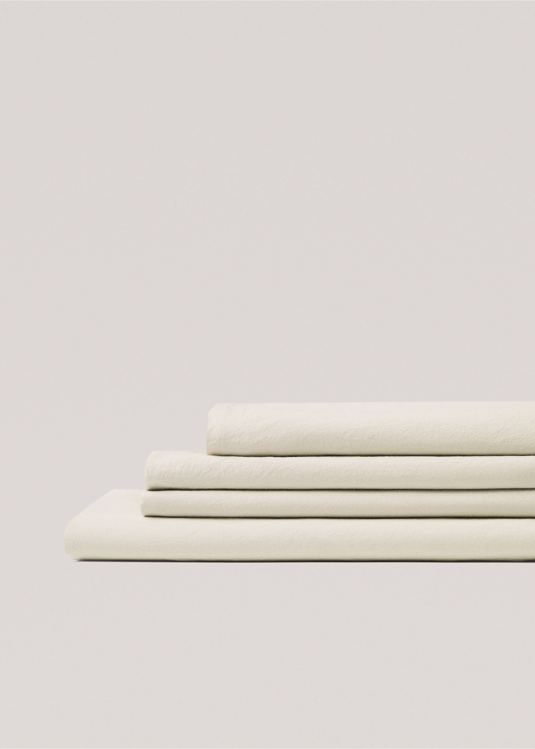 Washed cotton fitted sheet for king bed - Article without model, Sand. Ref: 77060620-00.