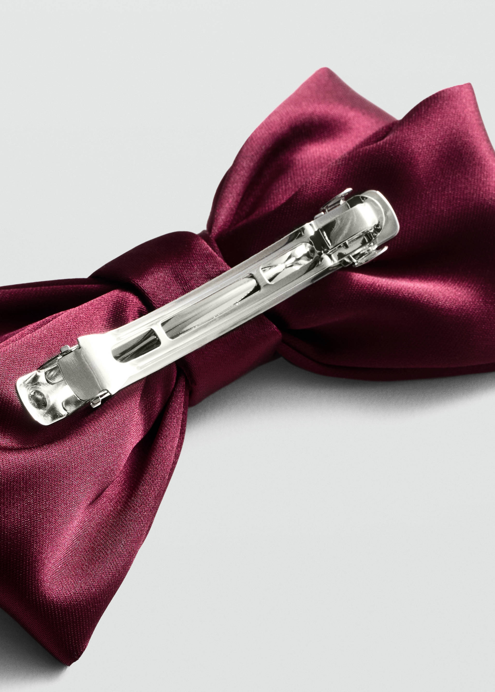 Haarspange mit Schleife - Mittlere Ansicht