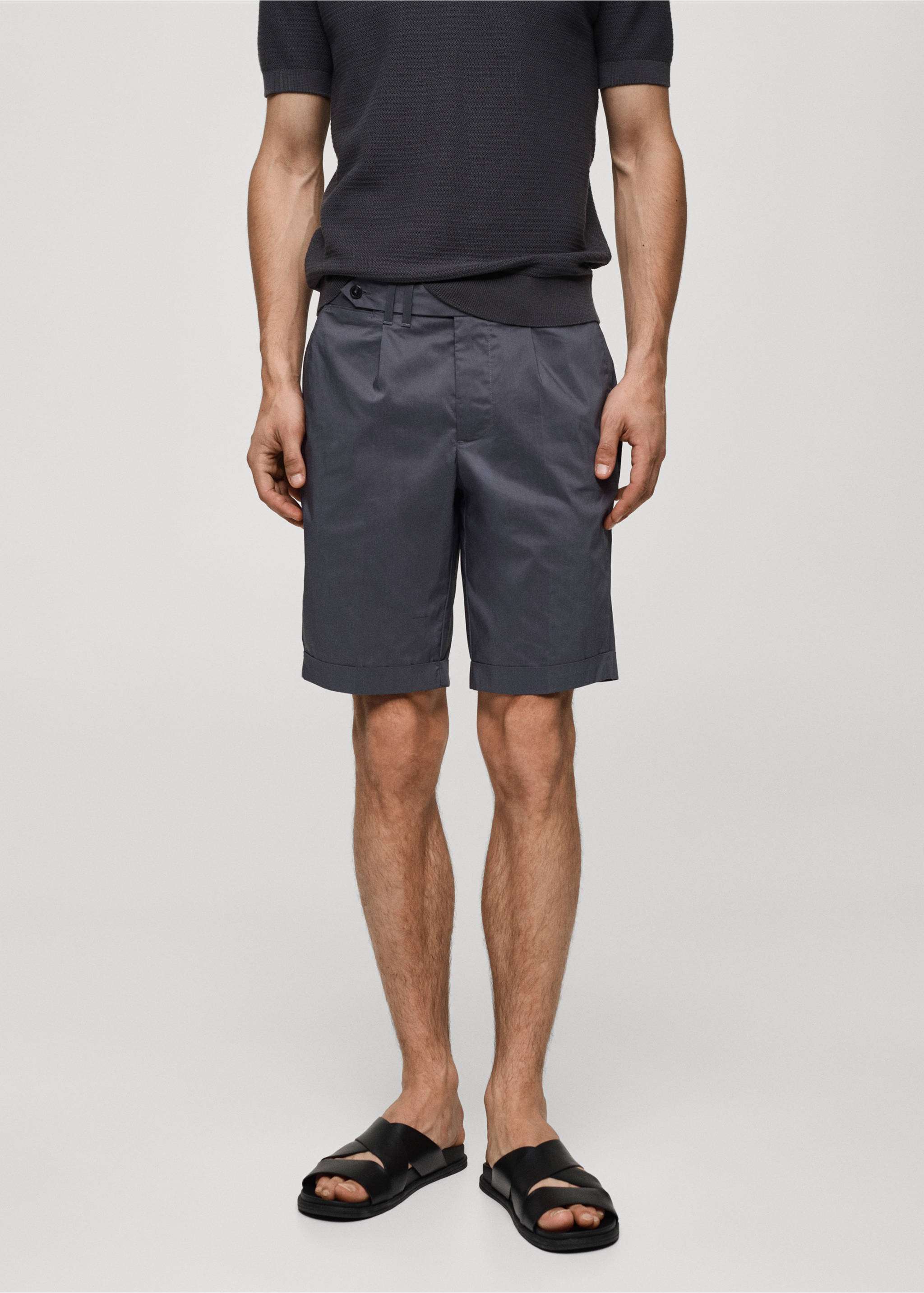 Cotton pleated Bermuda shorts - Medium plane, Dark Navy. Ref: 77062532-00.