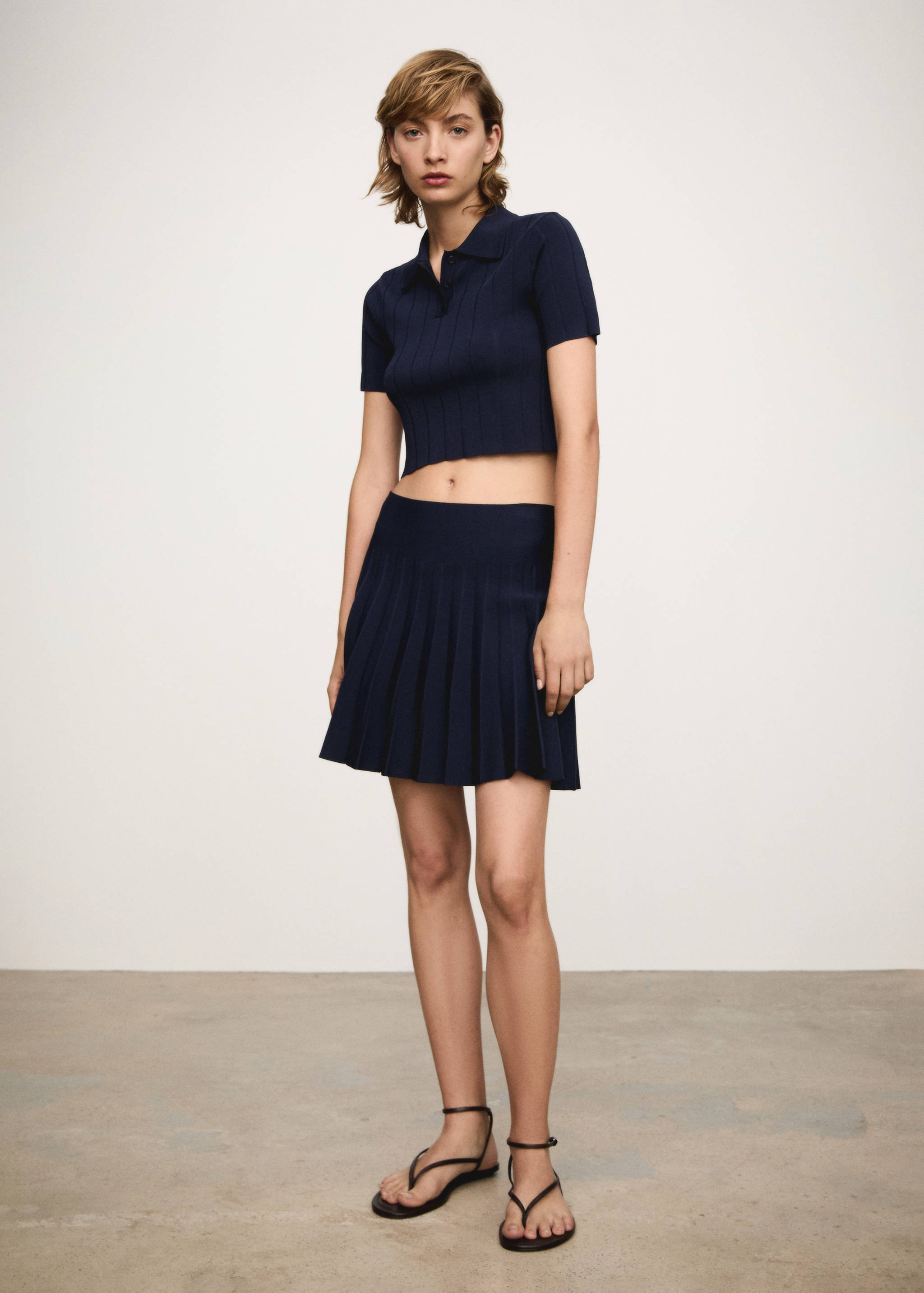 Polo-neck t-shirt - General plane