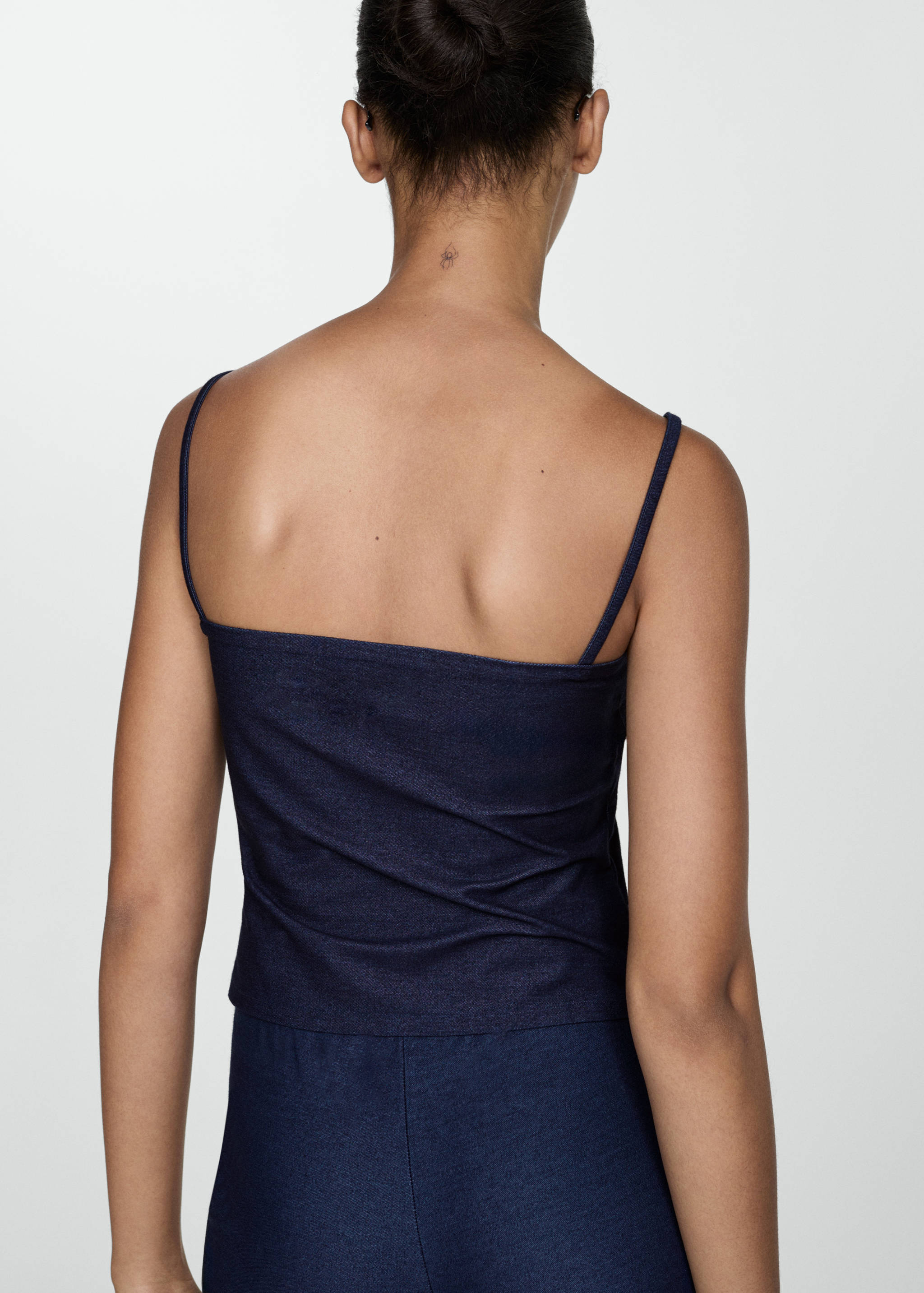 Cropped top with thin straps - Reverse of the article