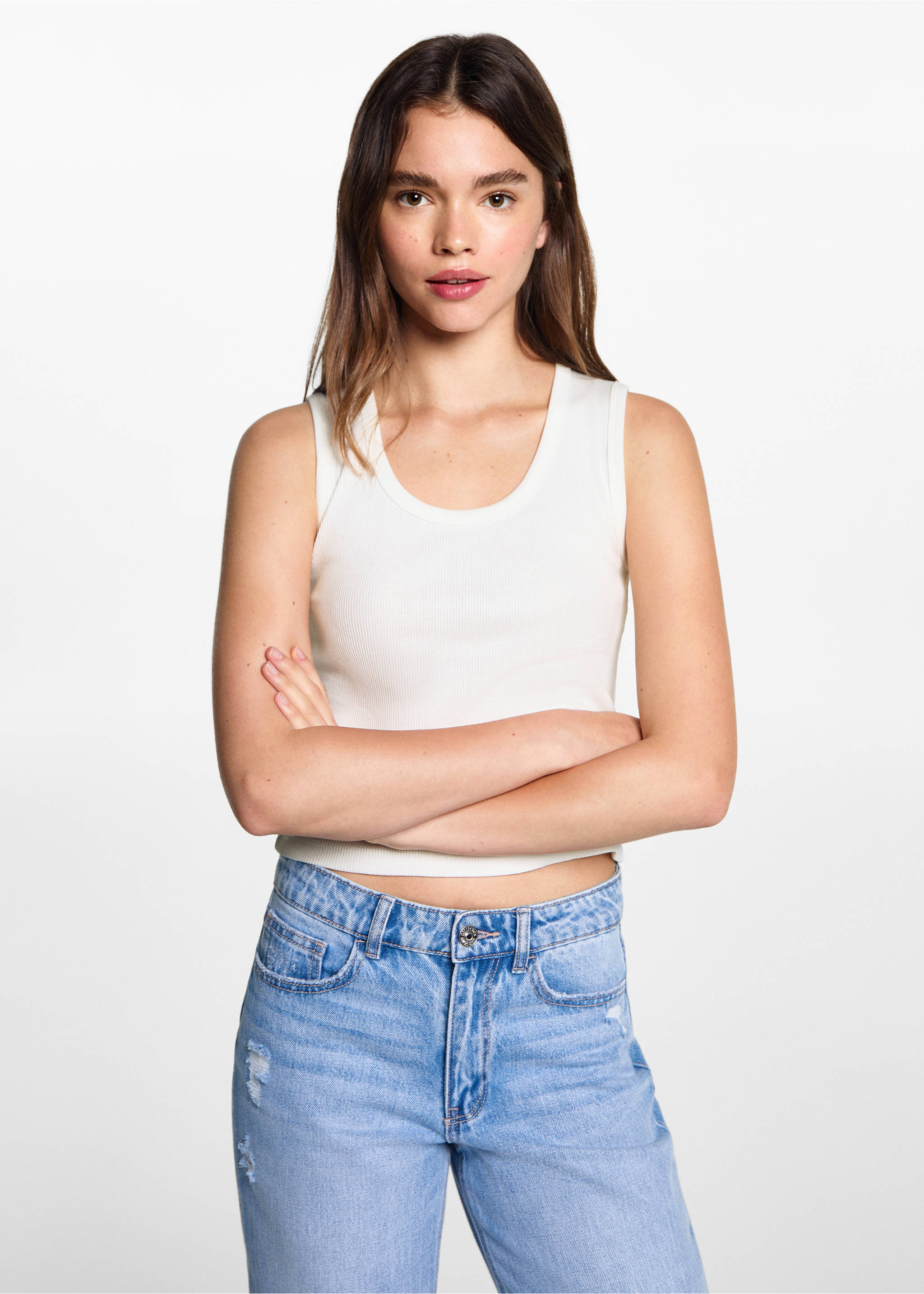 Top côtelé en coton - Plan moyen, Blanc cassé. Ref: 77062932-00.