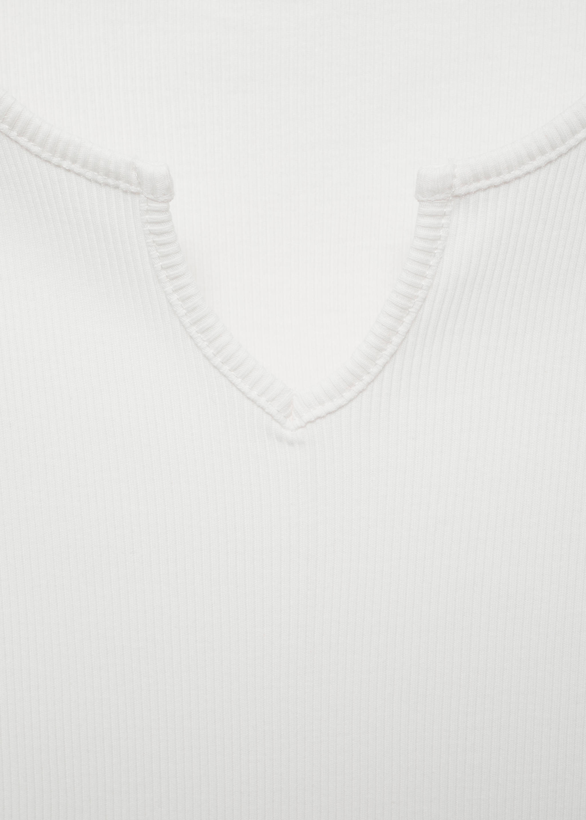 V-neck T-shirt - Details of the article 8