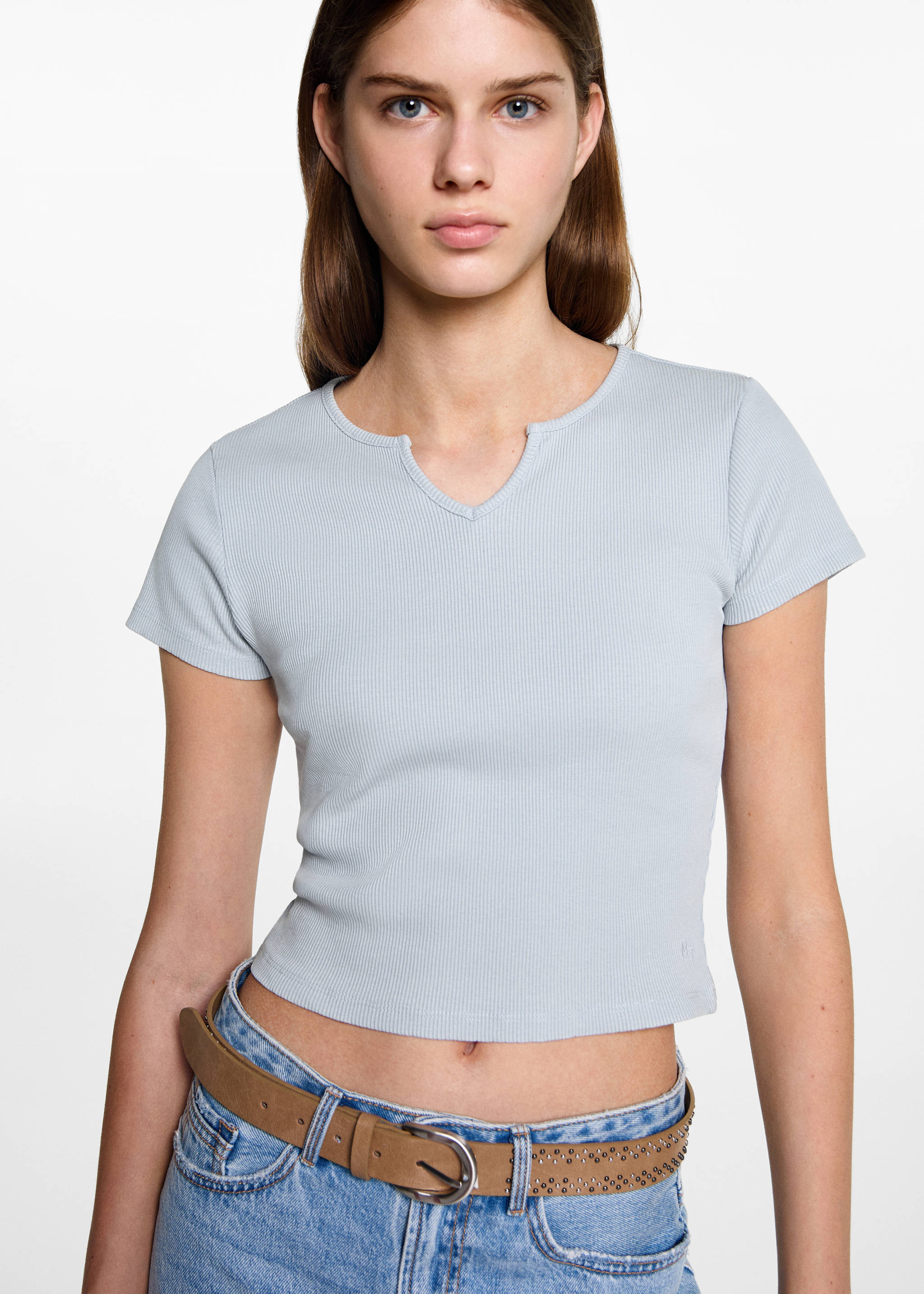 V-neck T-shirt - Medium plane