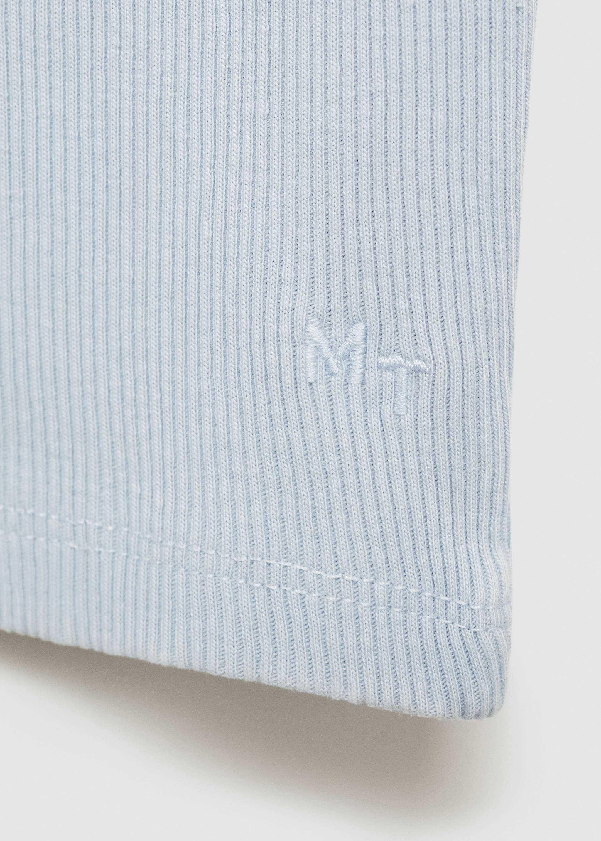 V-neck T-shirt - Details of the article 0