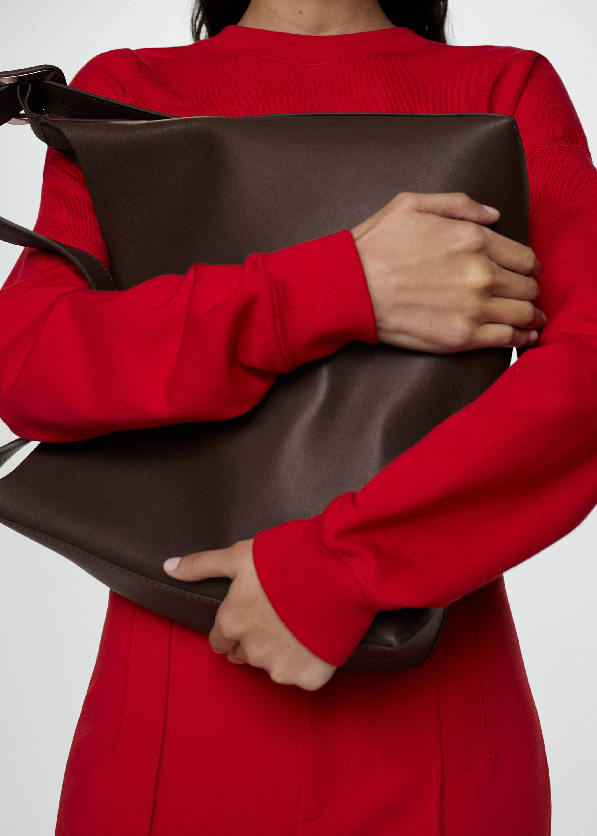 Shopper bag with buckle - Details of the article 9