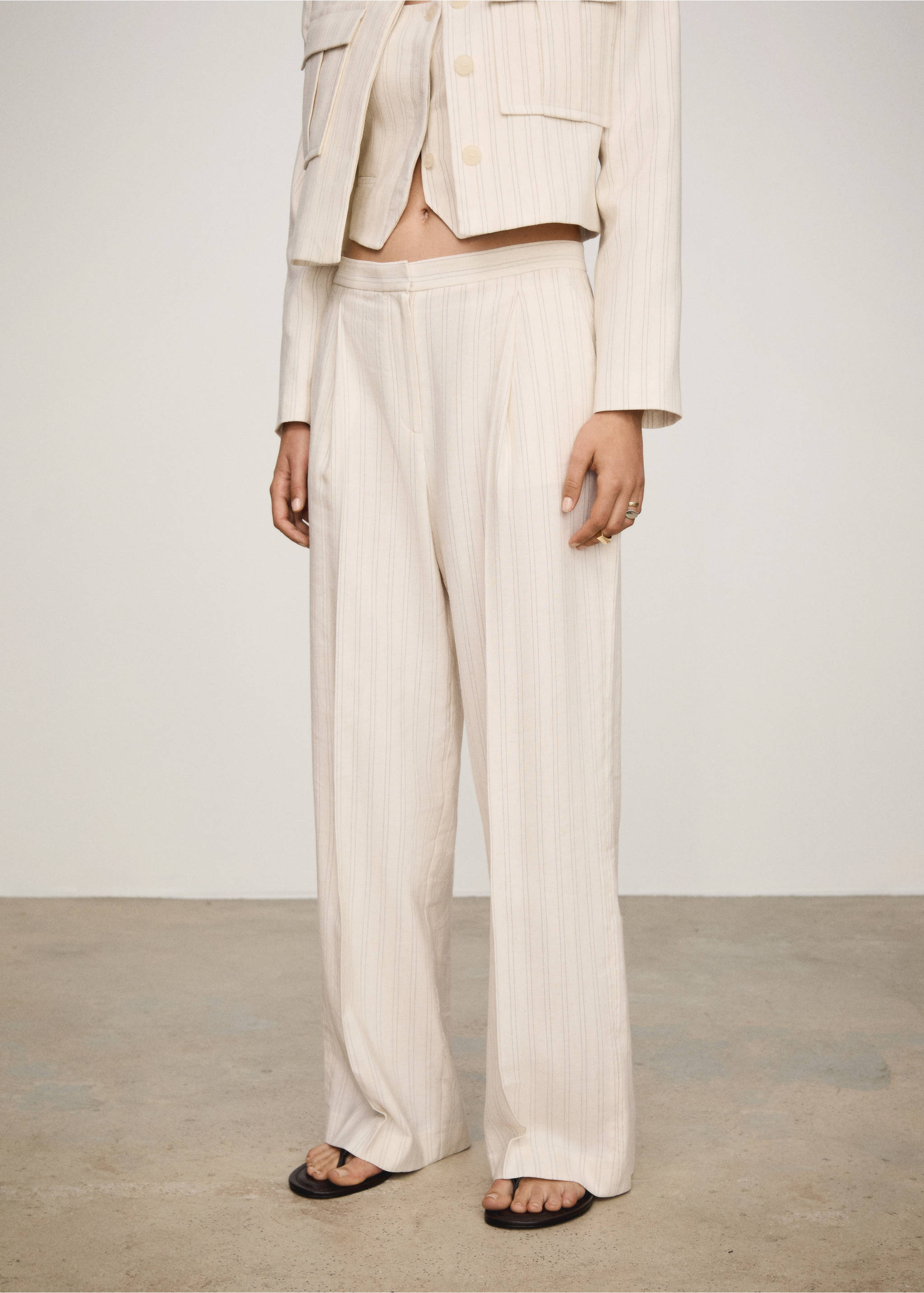 Pantalon droit à rayures - Plan moyen, Écru. Ref: 77063271-00.
