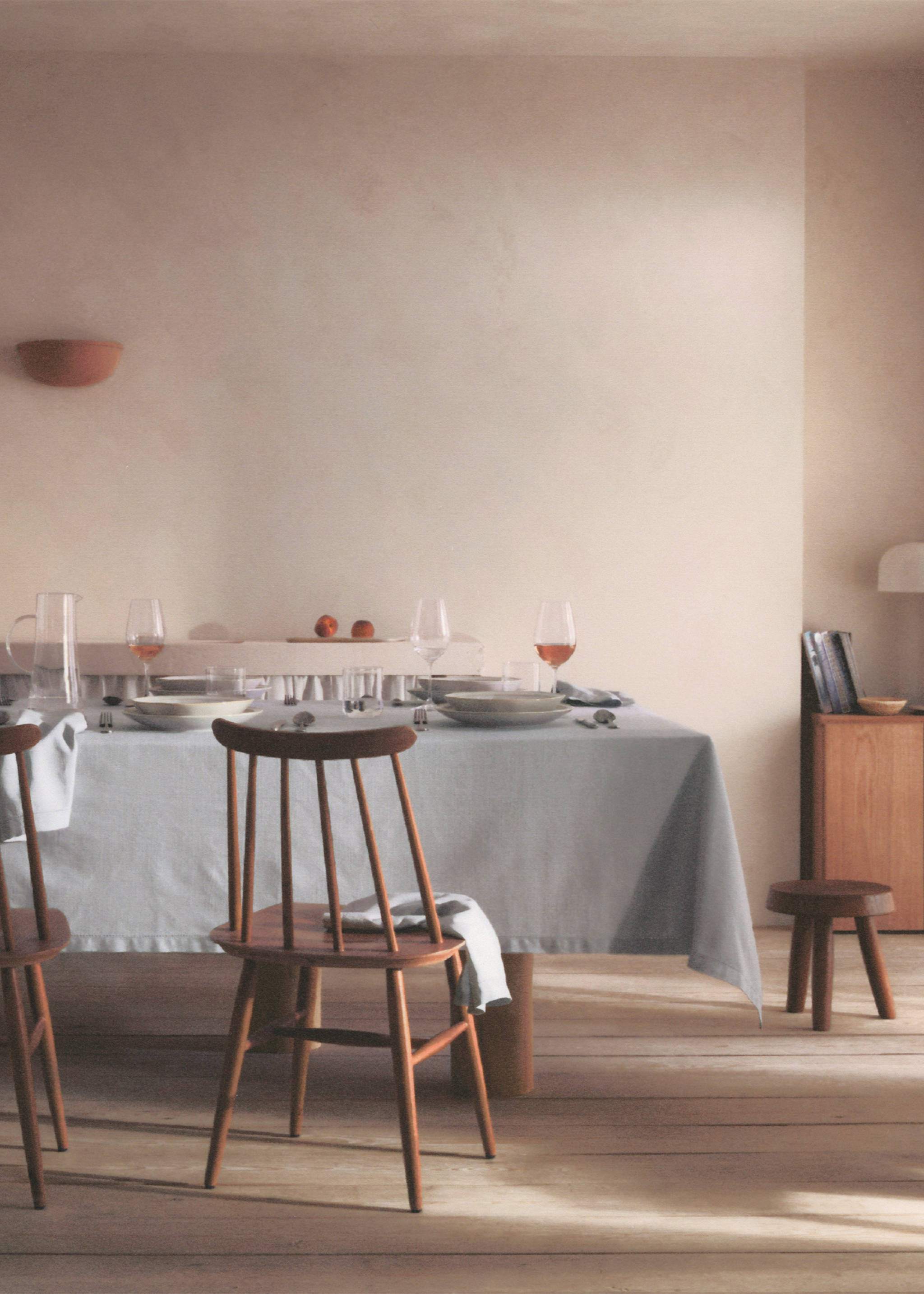 Tablecloth with hemstitch embroidery for 6 to 8 diners - Details of the article 6
