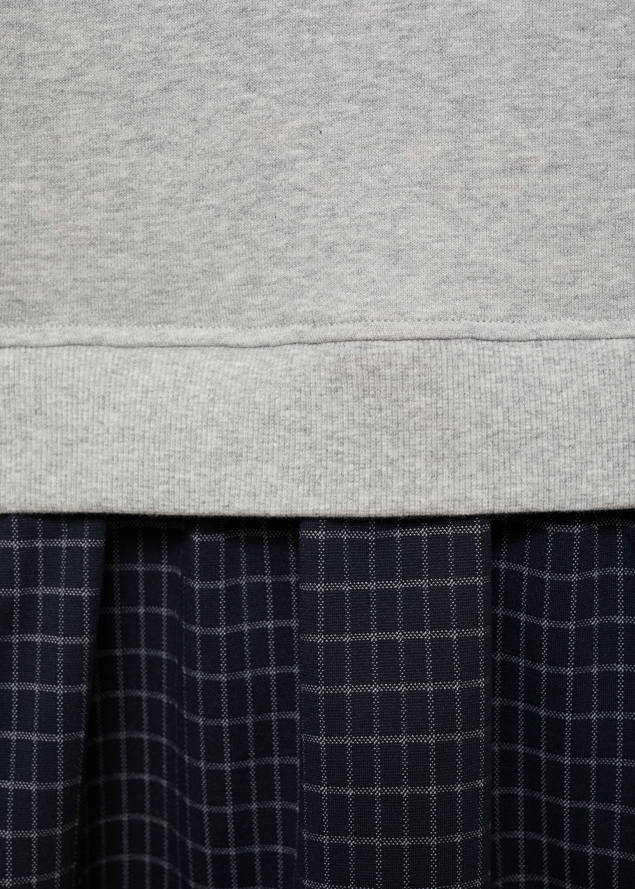 Checked skirt sweatshirt dress - Details of the article 0