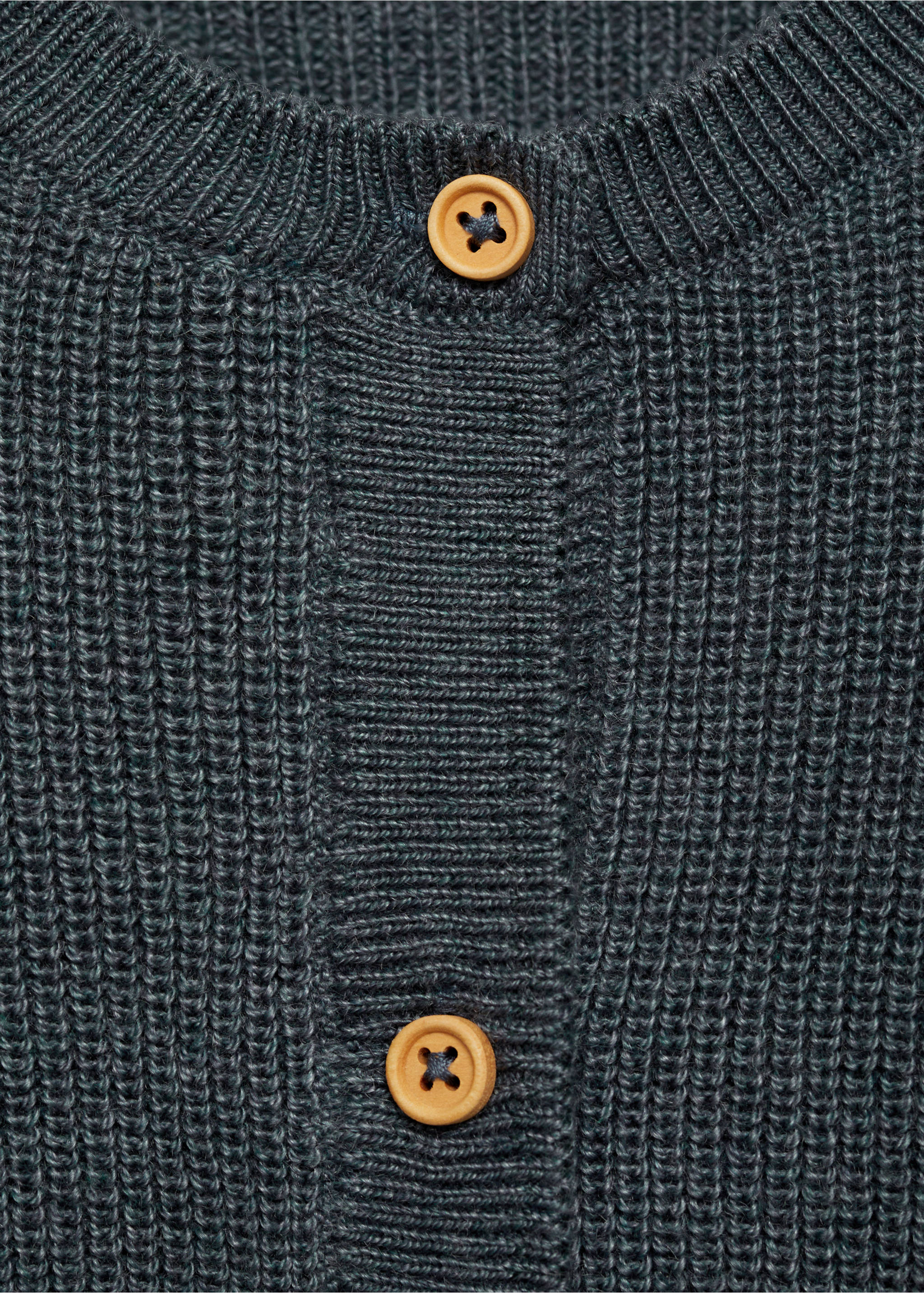 Side pockets cardigan - Details of the article 8, Petrol Blue. Ref: 77063670-00.