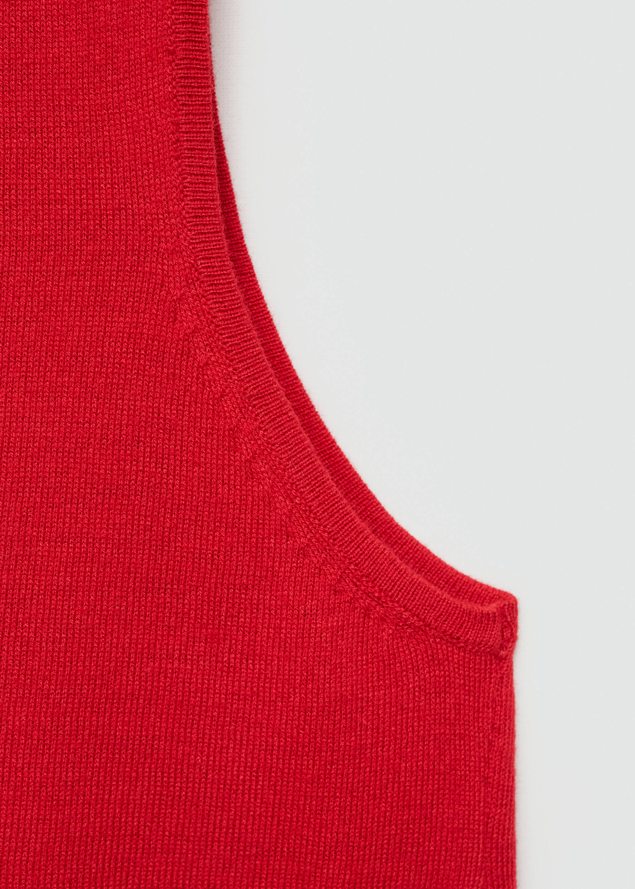Fine-knit polo neck gilet - Details of the article 0