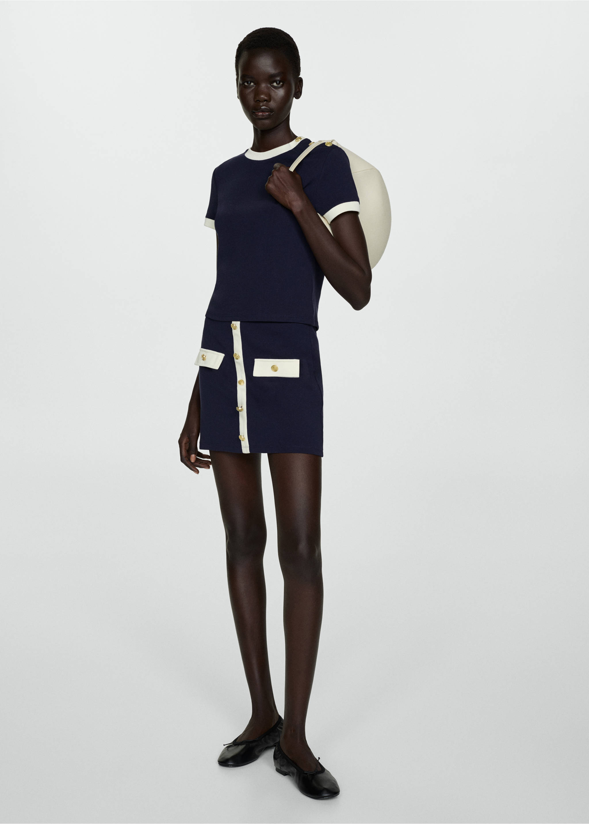 Buttoned knit skirt - General plane, Dark Navy. Ref: 77064028-00.