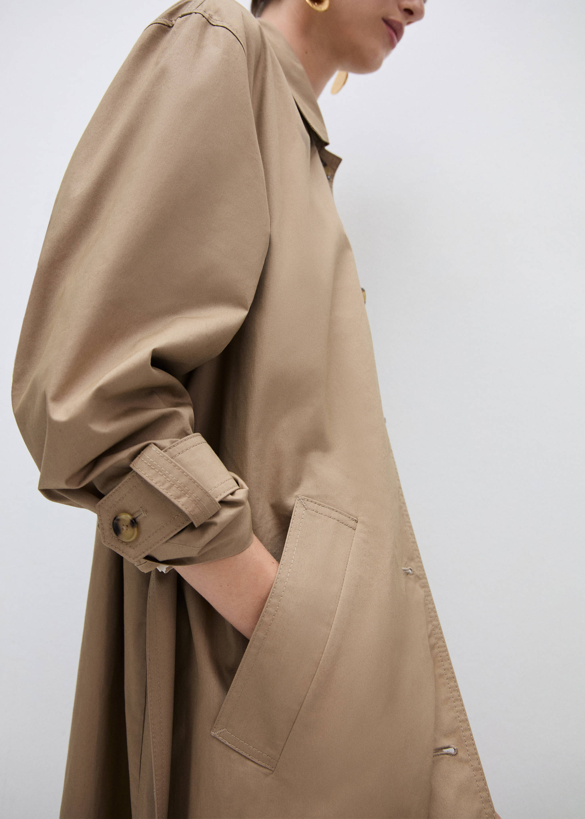 Cotton trench coat with shirt collar - Details of the article 6