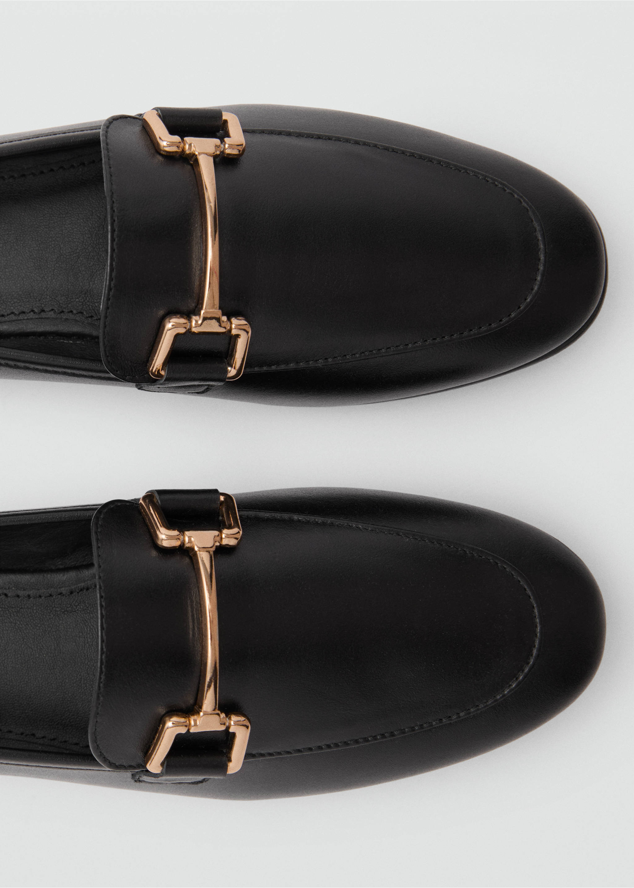 Leather loafers with metallic detail - Details of the article 2, Black. Ref: 77064047-00.