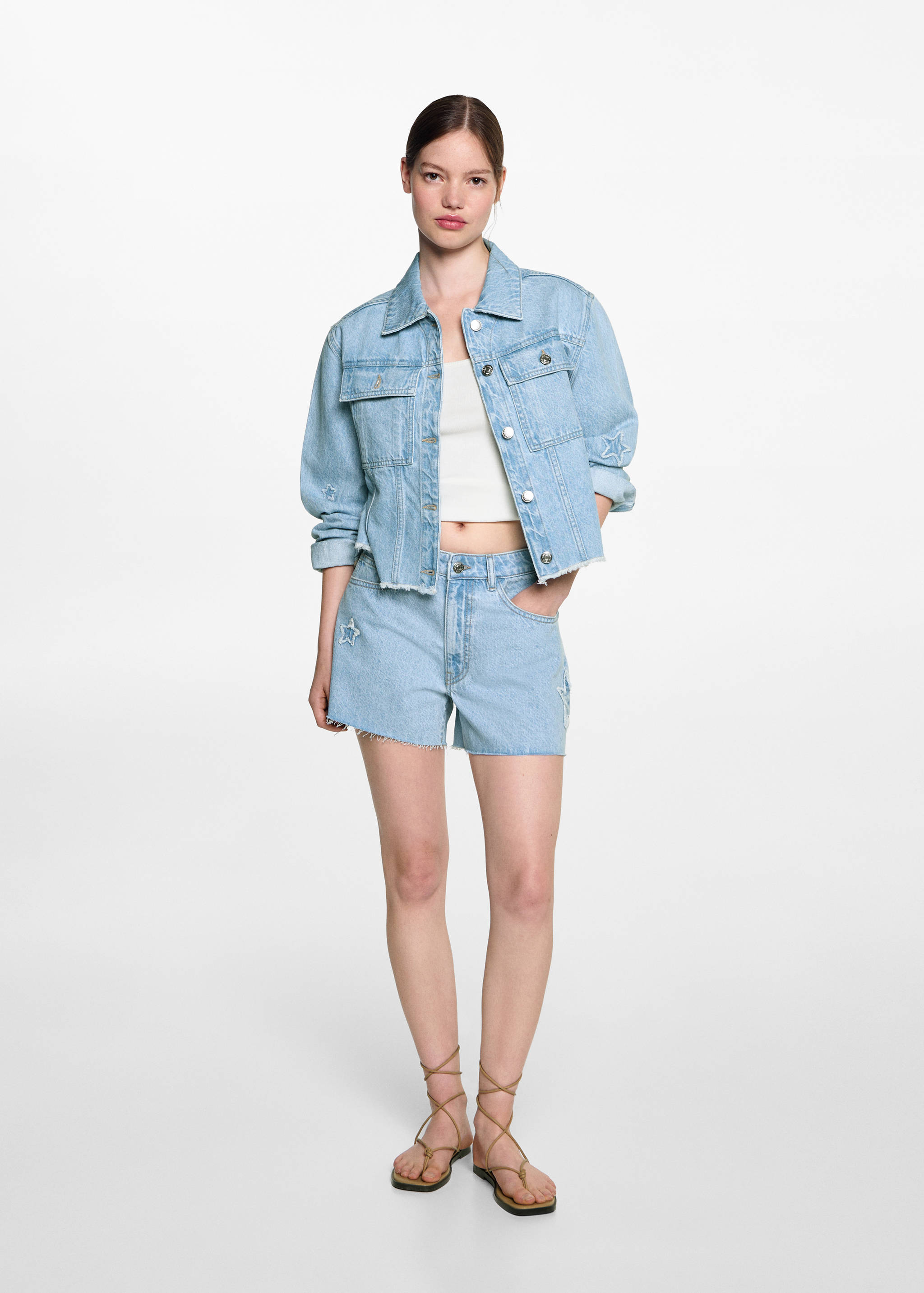 Jeansjacke mit Sternmotiven - Allgemeine Ansicht