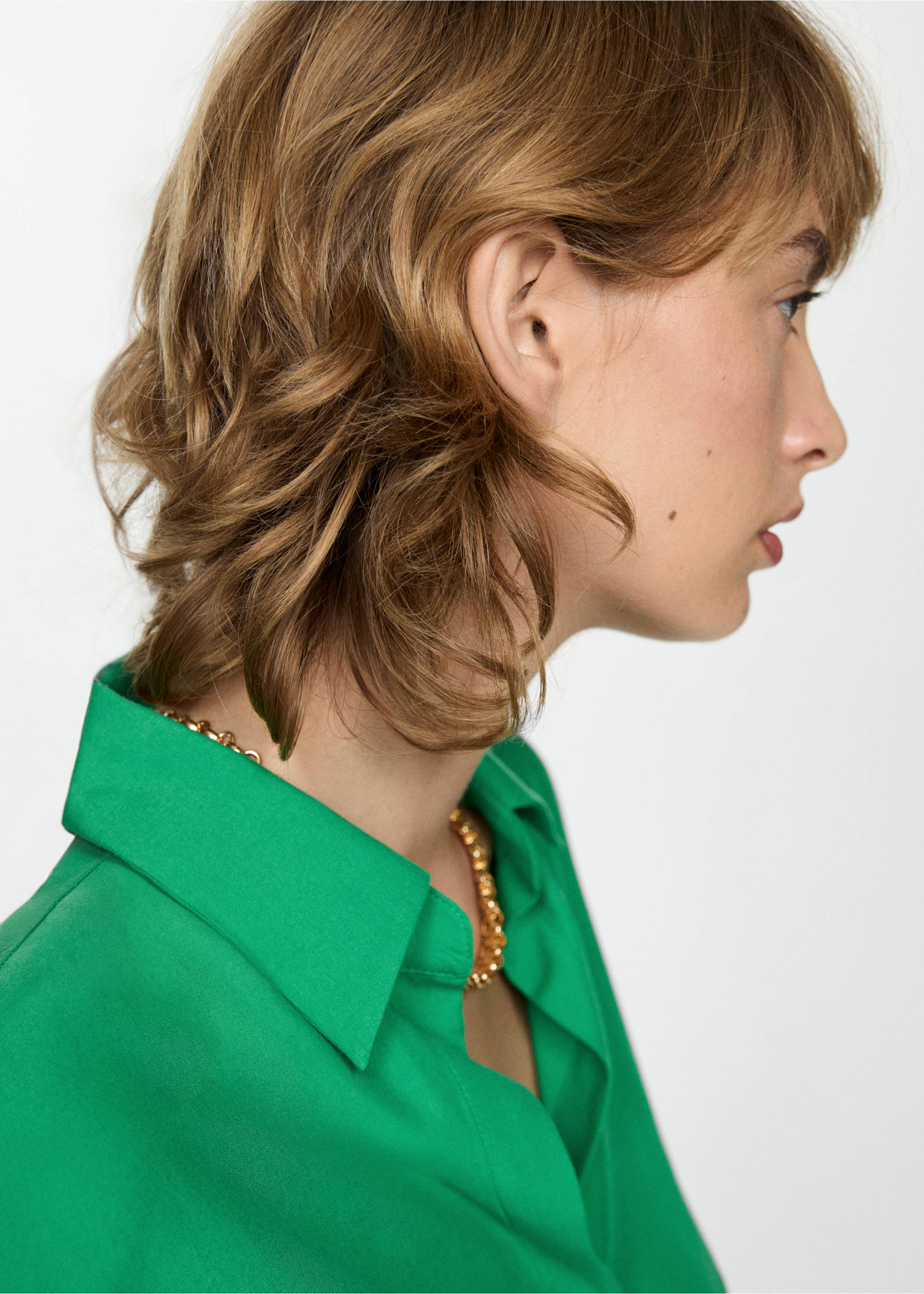 Lyocell fluid shirt - Details of the article 1, Green. Ref: 77064059-00.