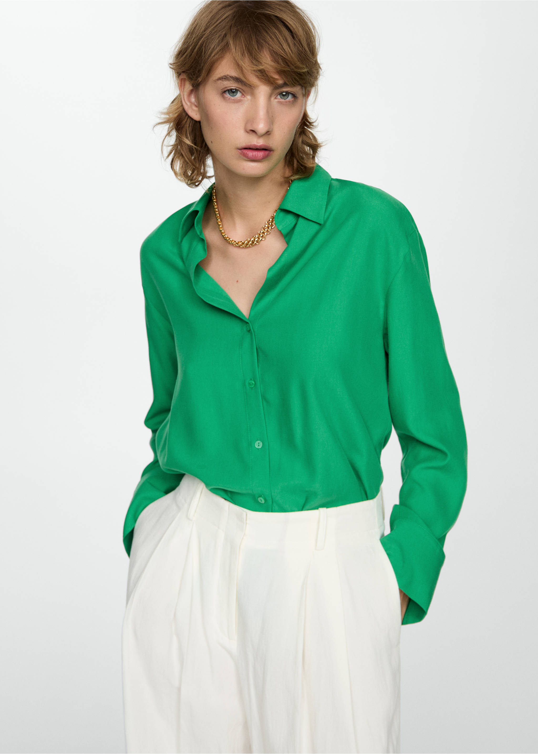 Lyocell fluid shirt - Details of the article 2, Green. Ref: 77064059-00.