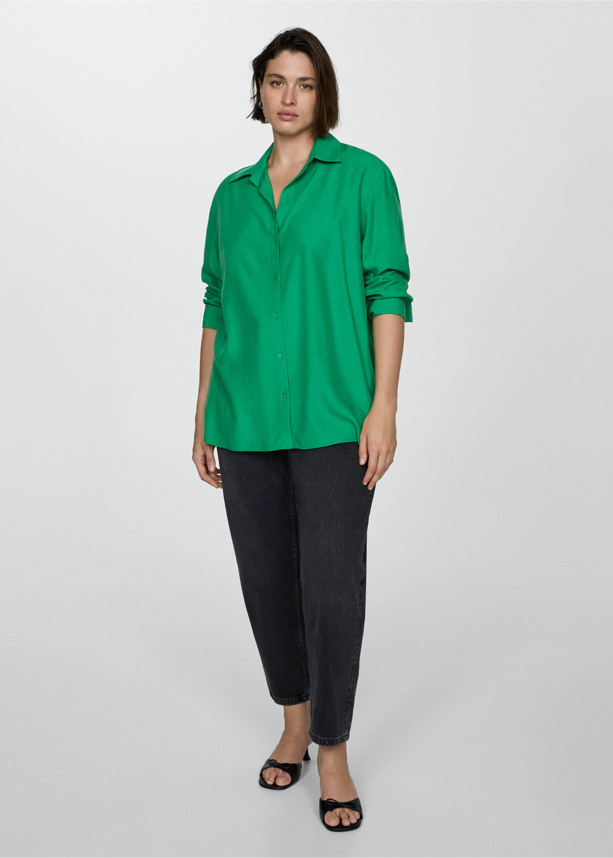 Lyocell fluid shirt - Details of the article 3, Green. Ref: 77064059-00.