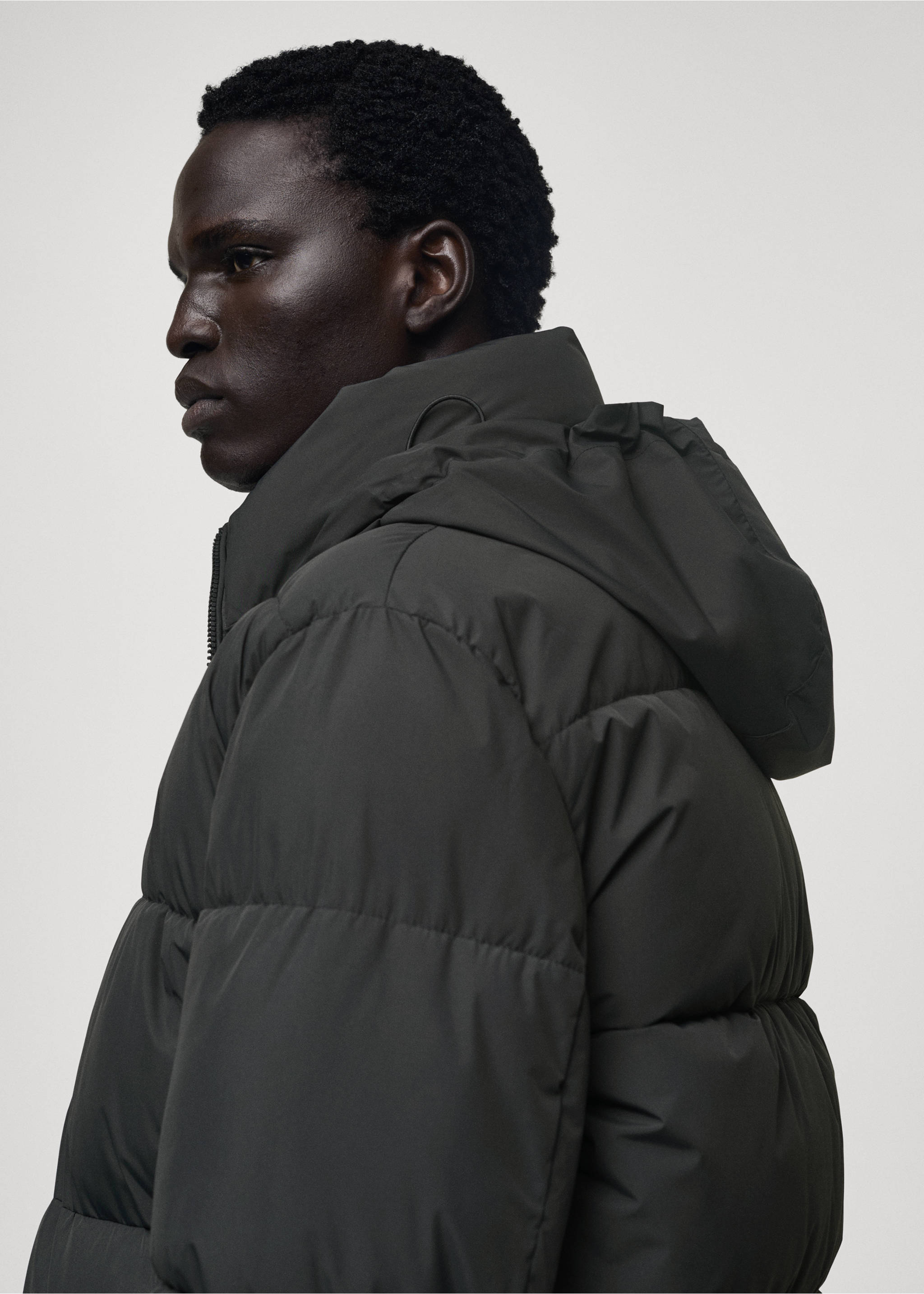 Thermoregulating waterproof padded anorak - Details of the article 4, Charcoal. Ref: 77064433-00.
